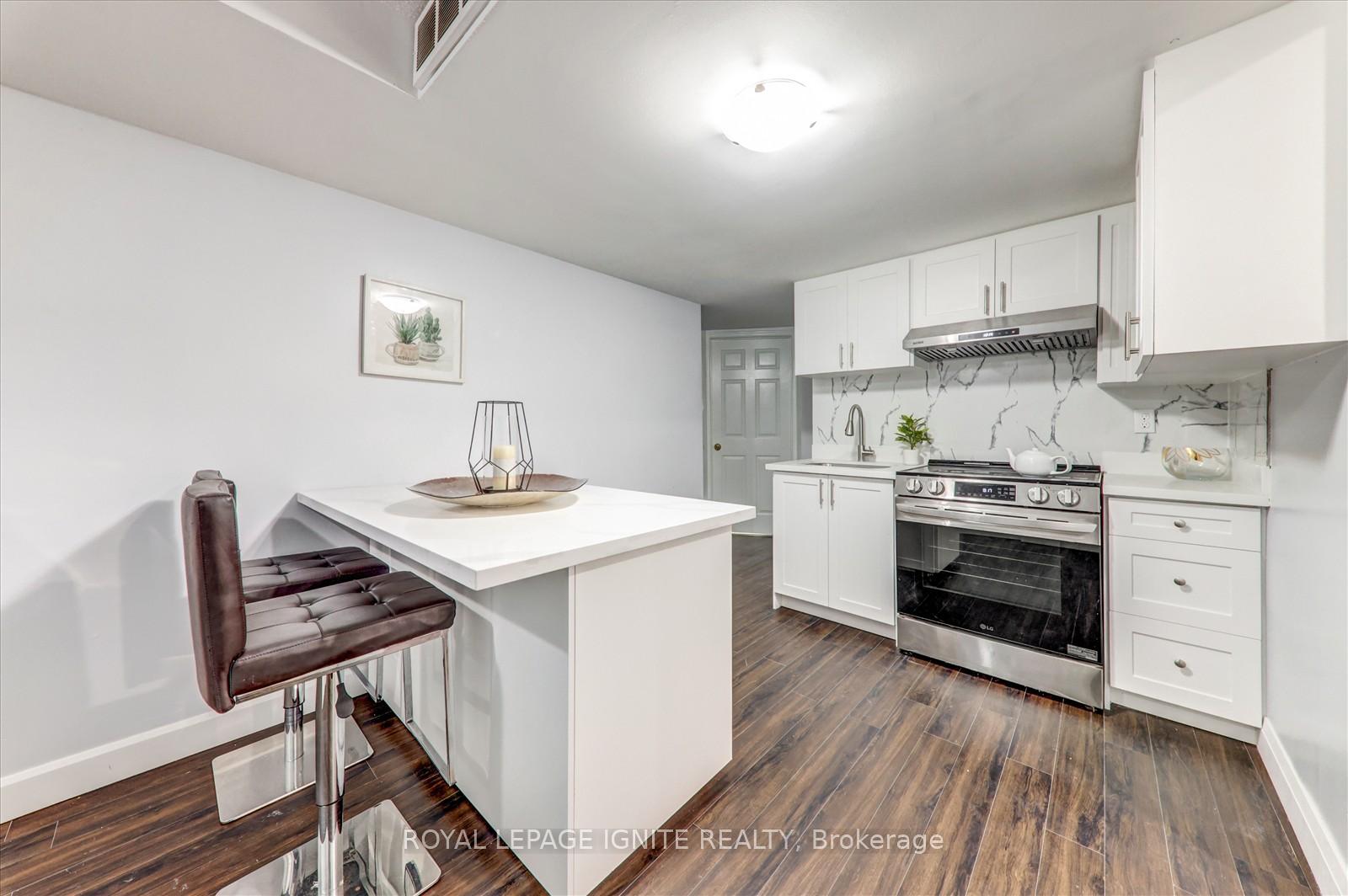 Photo 25 of 130 Gennela Square, Scarborough, Rouge — HOMEH