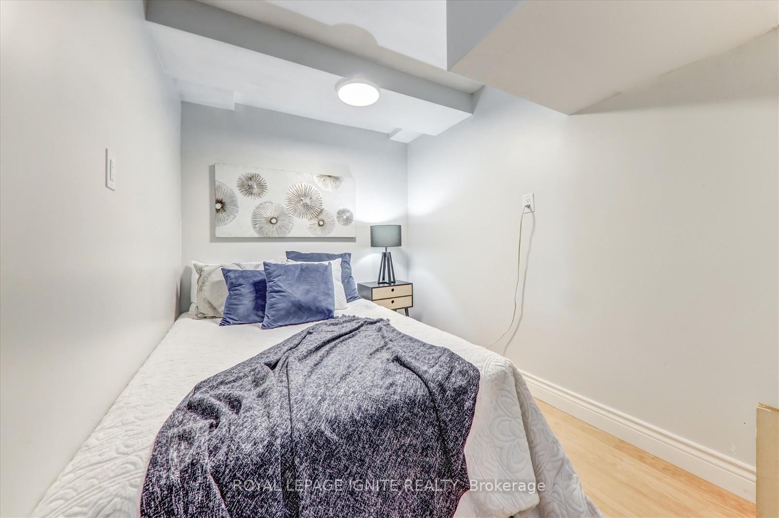 Photo 33 of 130 Gennela Square, Scarborough, Rouge — HOMEH