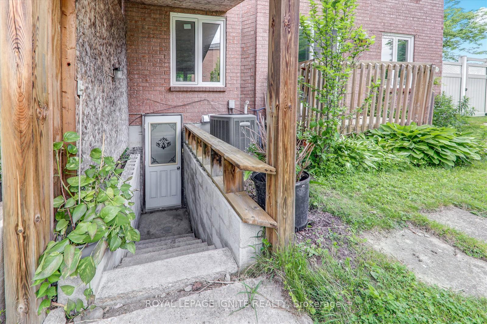 Photo 36 of 130 Gennela Square, Scarborough, Rouge — HOMEH