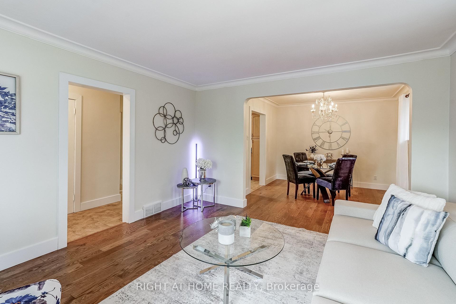 Photo 5 of 374 Toynevale Road, Pickering, Rosebank — HOMEH
