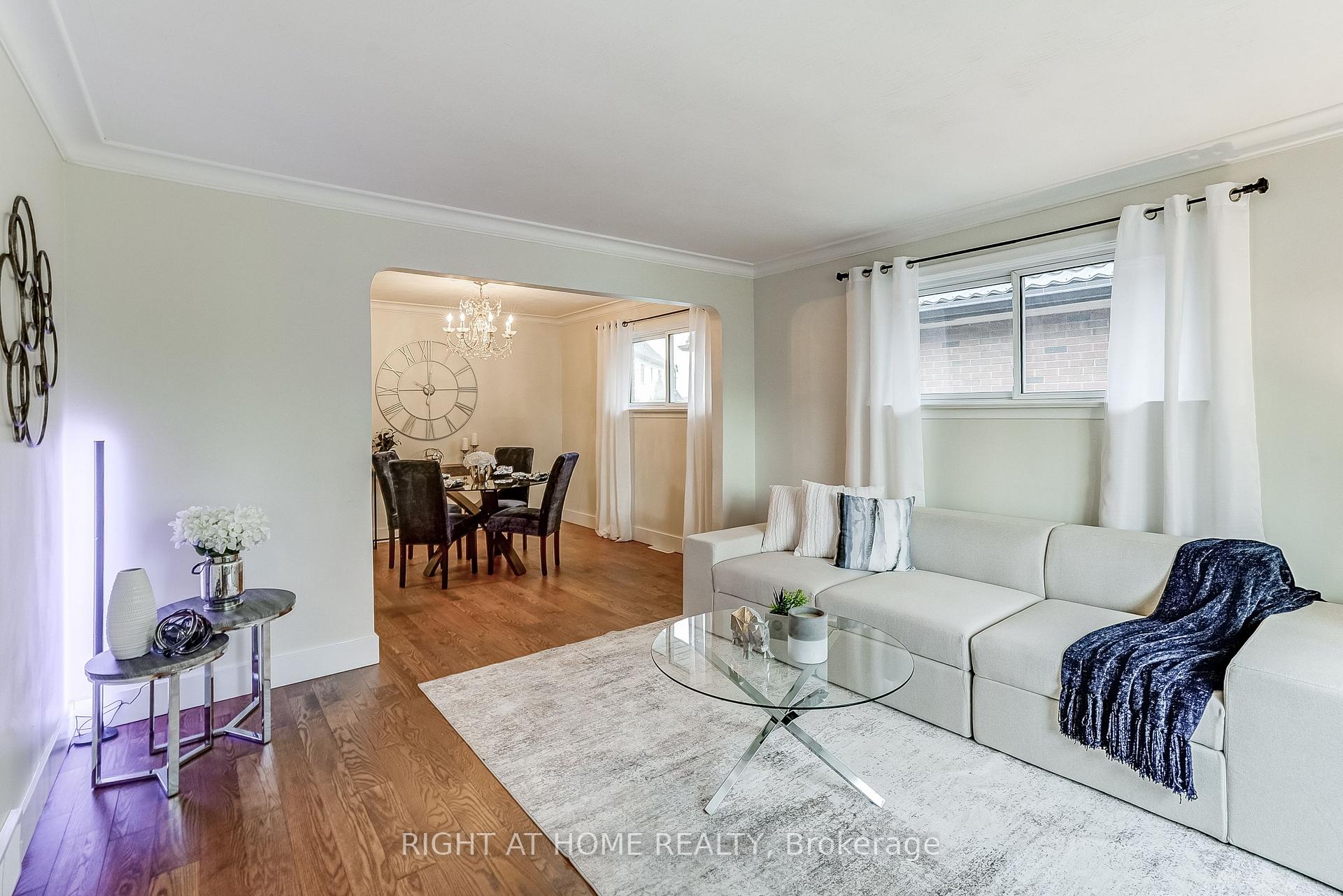 Photo 8 of 374 Toynevale Road, Pickering, Rosebank — HOMEH