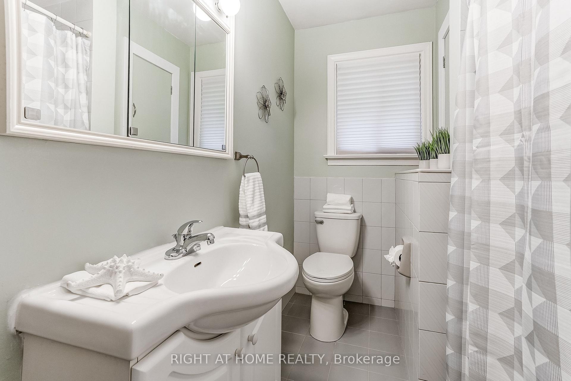 Photo 18 of 374 Toynevale Road, Pickering, Rosebank — HOMEH