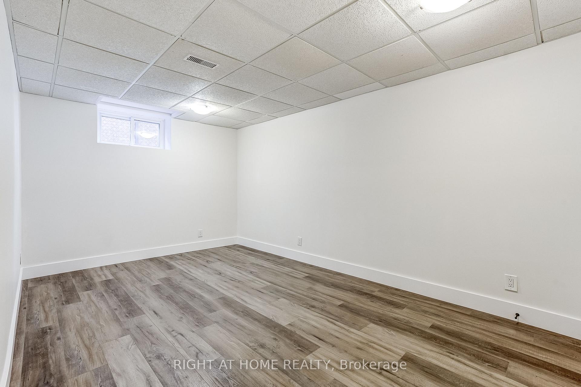 Photo 35 of 374 Toynevale Road, Pickering, Rosebank — HOMEH