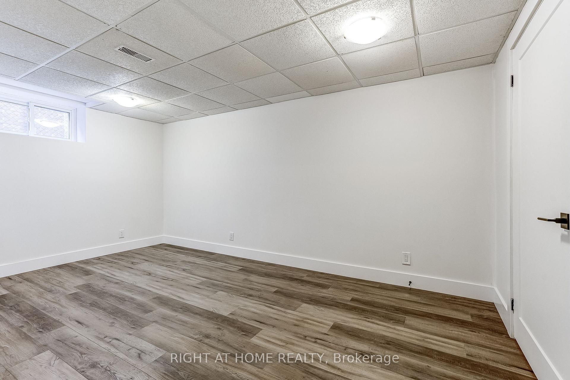Photo 33 of 374 Toynevale Road, Pickering, Rosebank — HOMEH