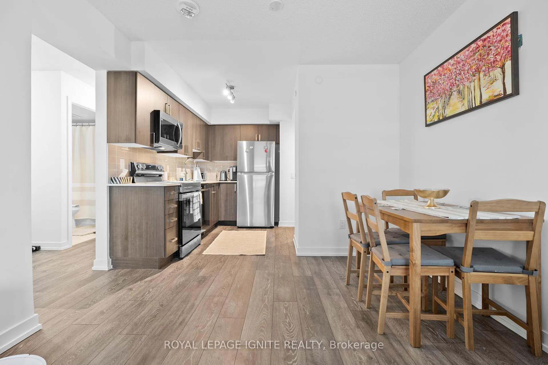Photo 8 of Unit 1605, 1455 Celebration Drive, Pickering, Bay Ridges — HOMEH