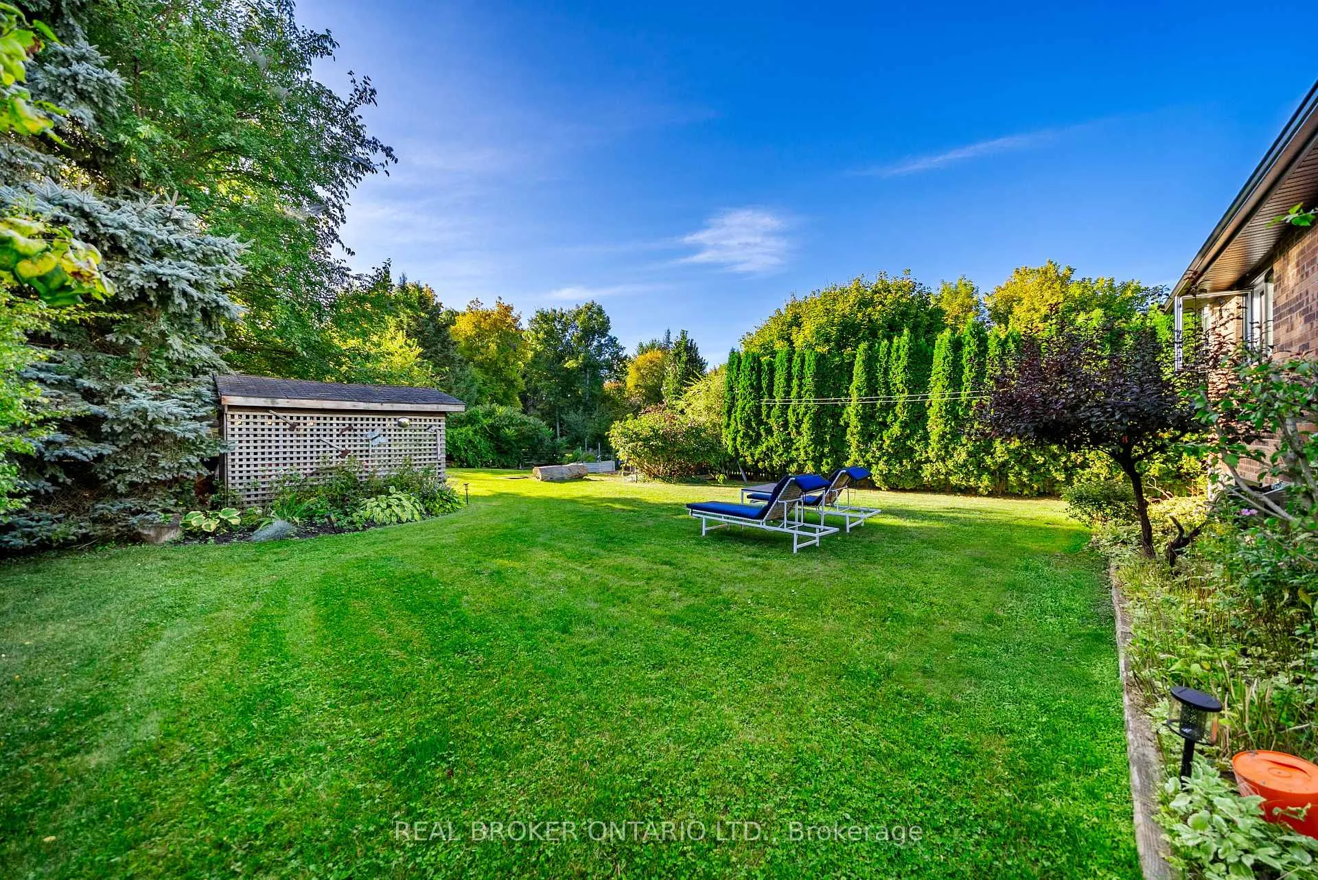 Photo 26 of 118 Patterson Street N, New Tecumseth, Beeton — HOMEH