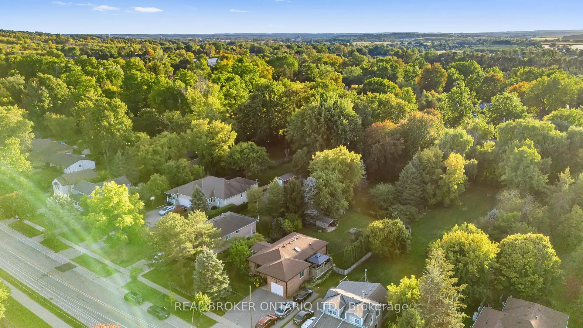 Photo 36 of 118 Patterson Street N, New Tecumseth, Beeton — HOMEH
