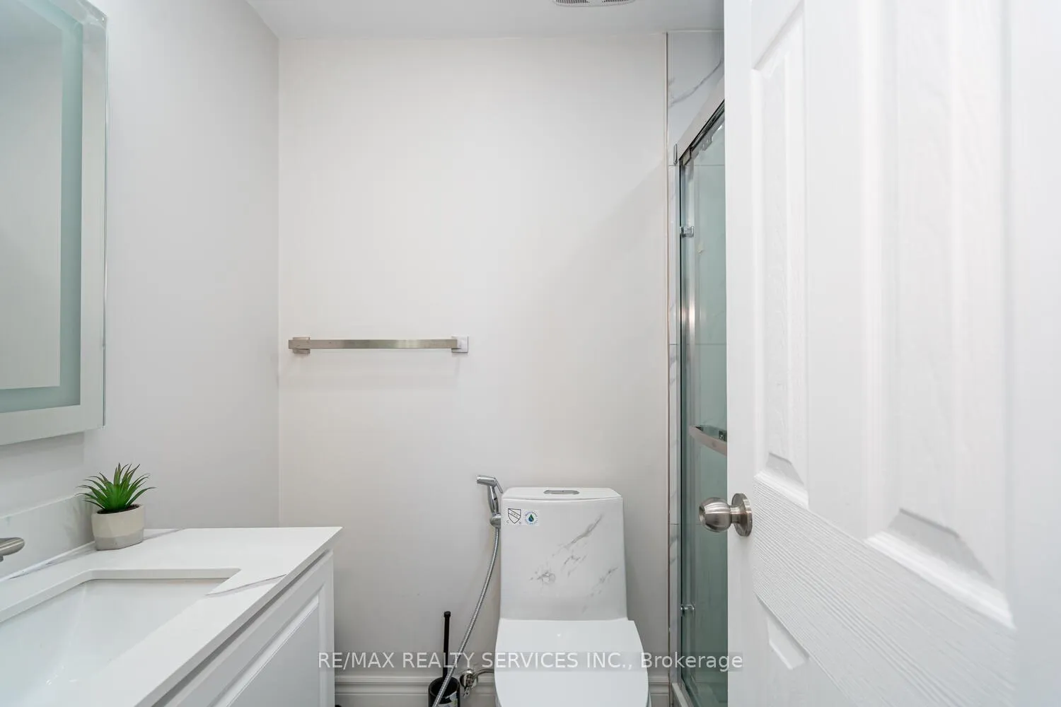 Photo 27 of 172 Hansen Road, Brampton, Madoc — HOMEH