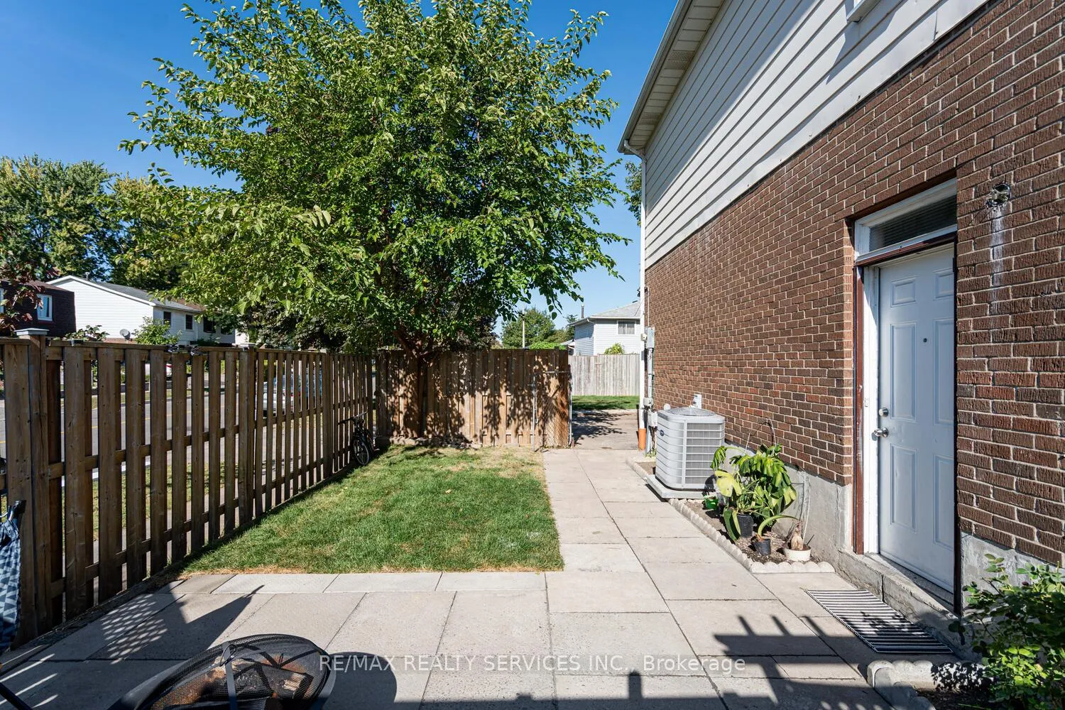 Photo 44 of 172 Hansen Road, Brampton, Madoc — HOMEH