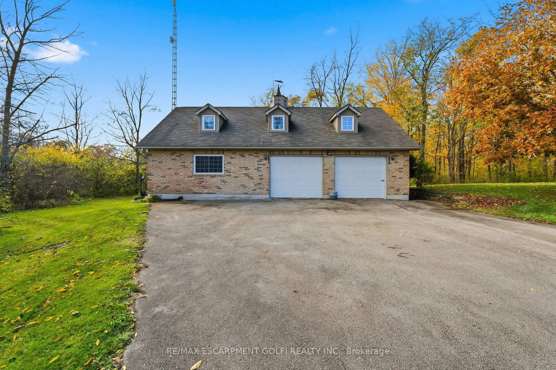 Photo 3 of 4276 Walker Road, Lincoln, Beamsville — HOMEH
