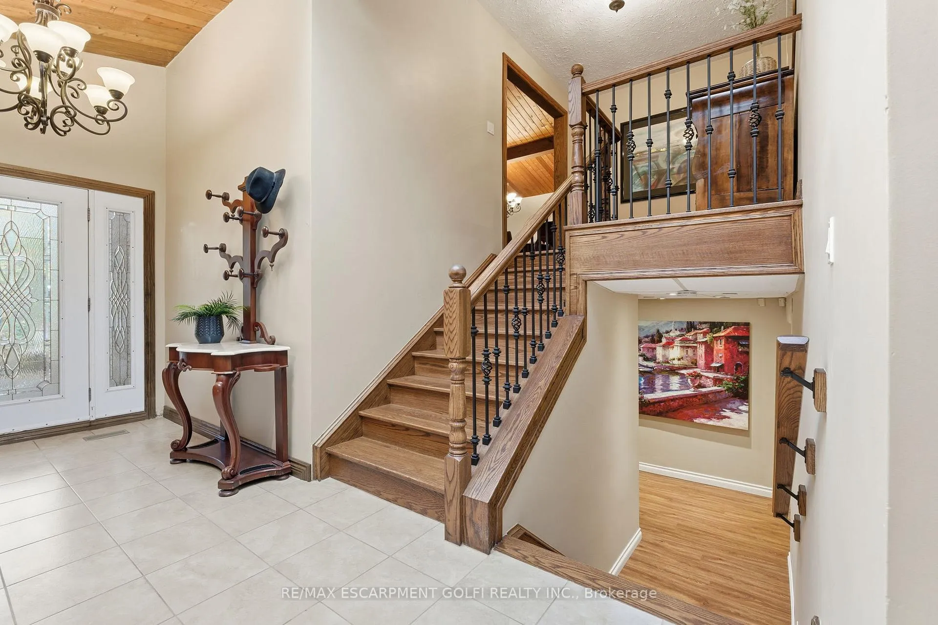 Photo 9 of 4276 Walker Road, Lincoln, Beamsville — HOMEH