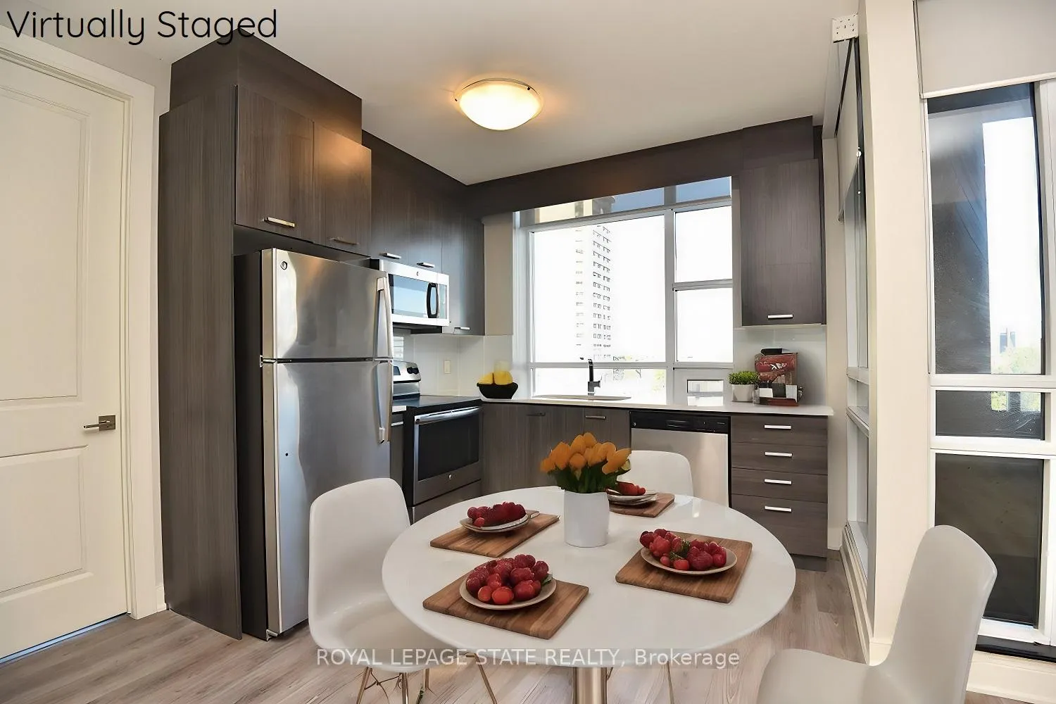 Photo 14 of Unit 603, 150 Main Street W, Hamilton, Central — HOMEH