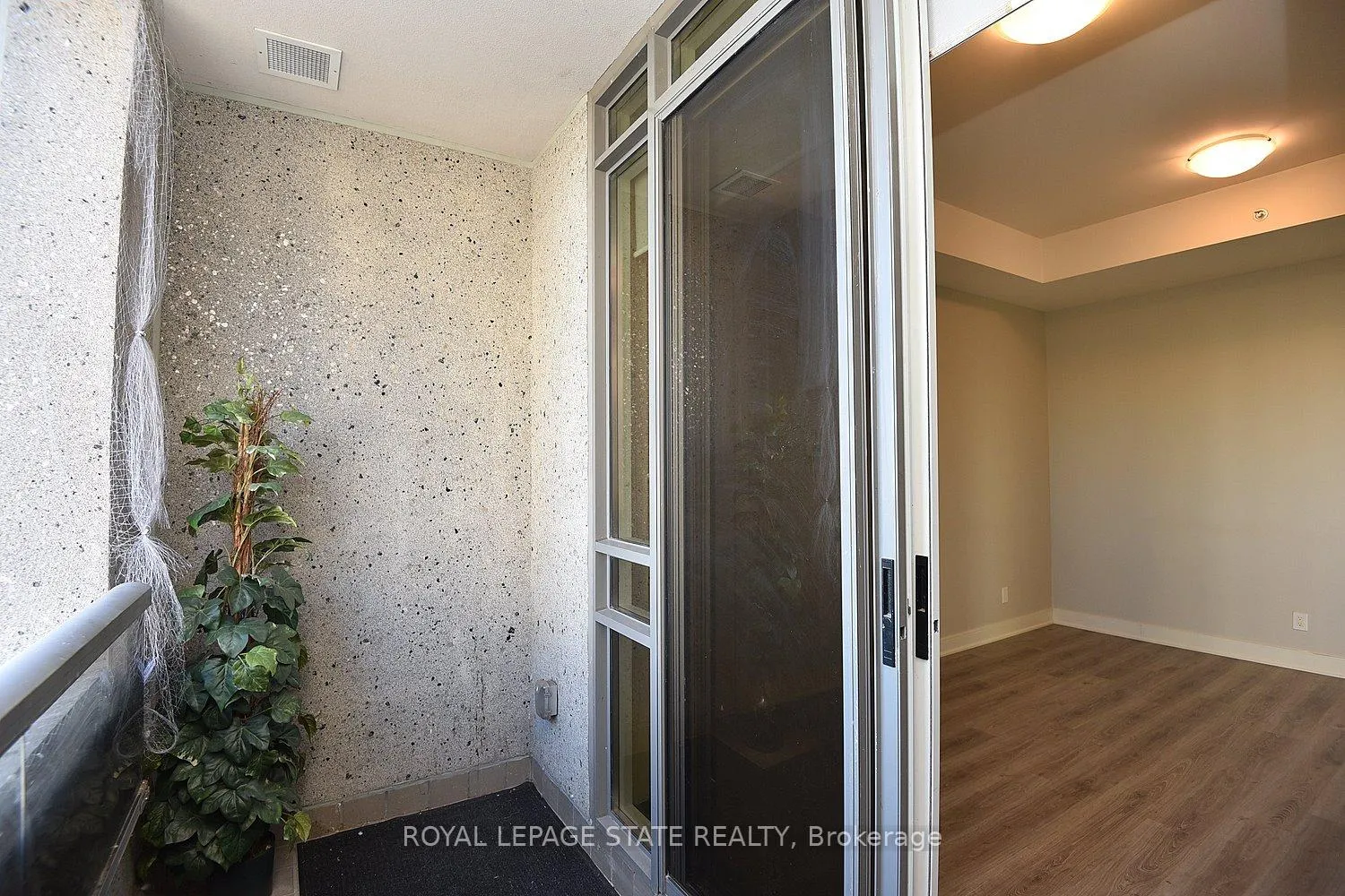 Photo 31 of Unit 603, 150 Main Street W, Hamilton, Central — HOMEH