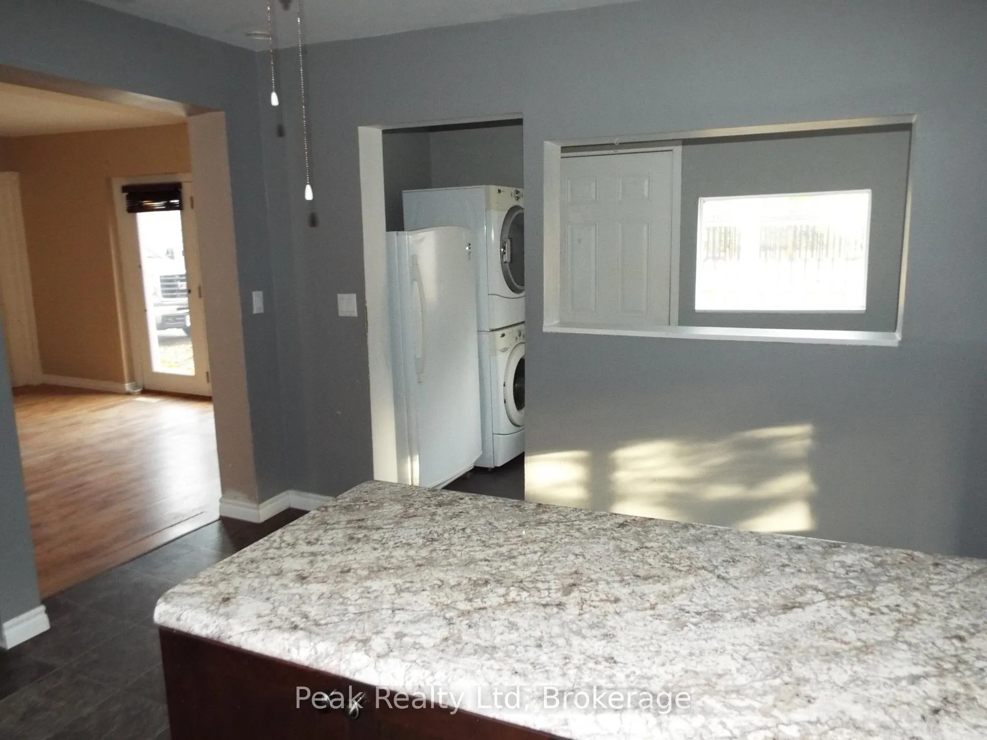 Photo 8 of 90 John St Street W, North Huron, Wingham — HOMEH