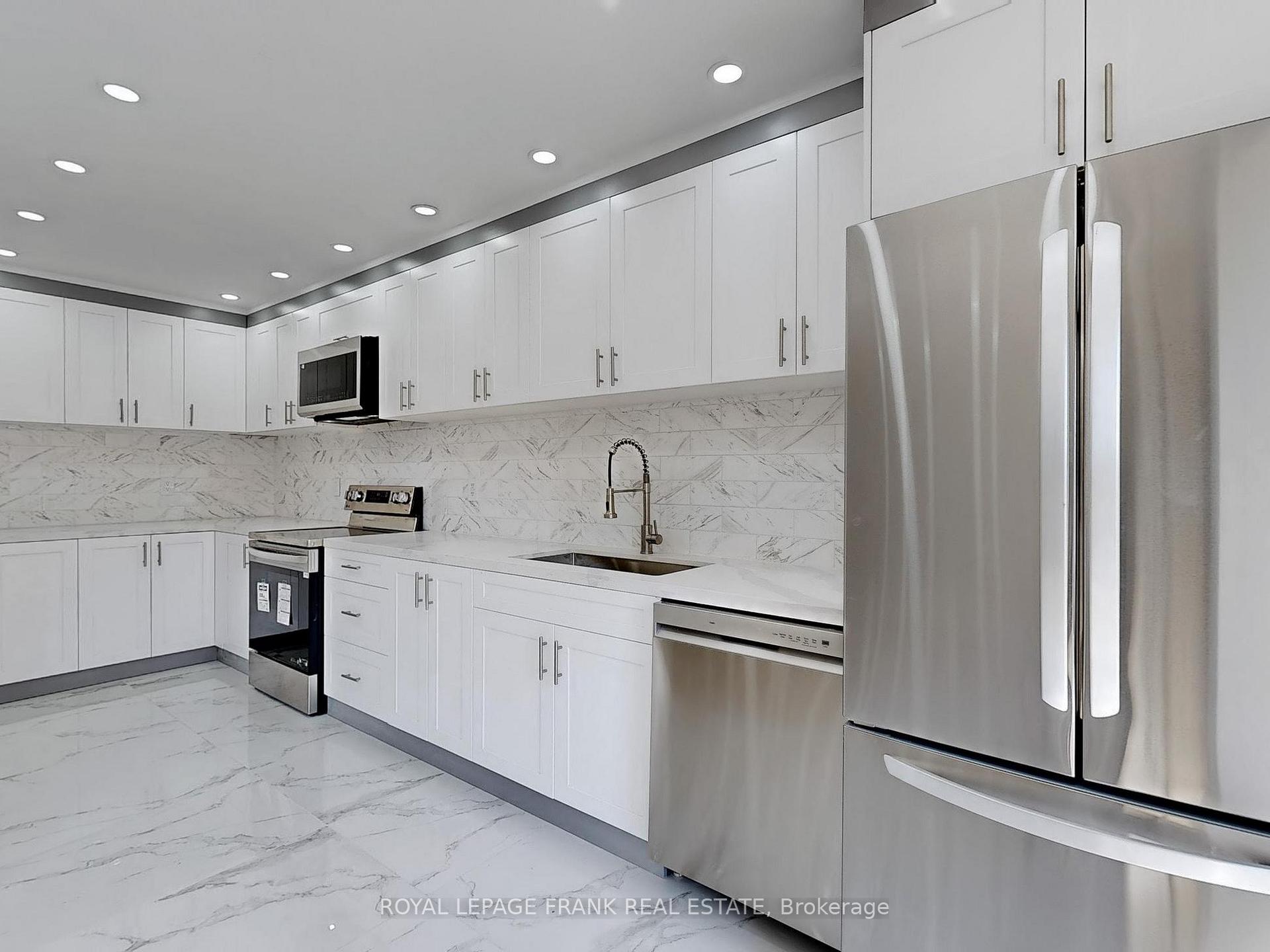 Photo 6 of 7 Rivitt Place, Scarborough, Rouge — HOMEH