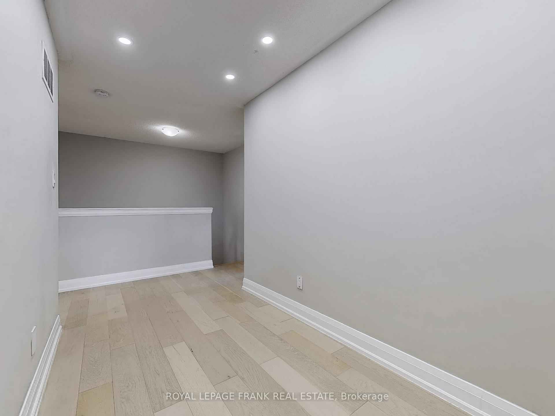 Photo 11 of 7 Rivitt Place, Scarborough, Rouge — HOMEH