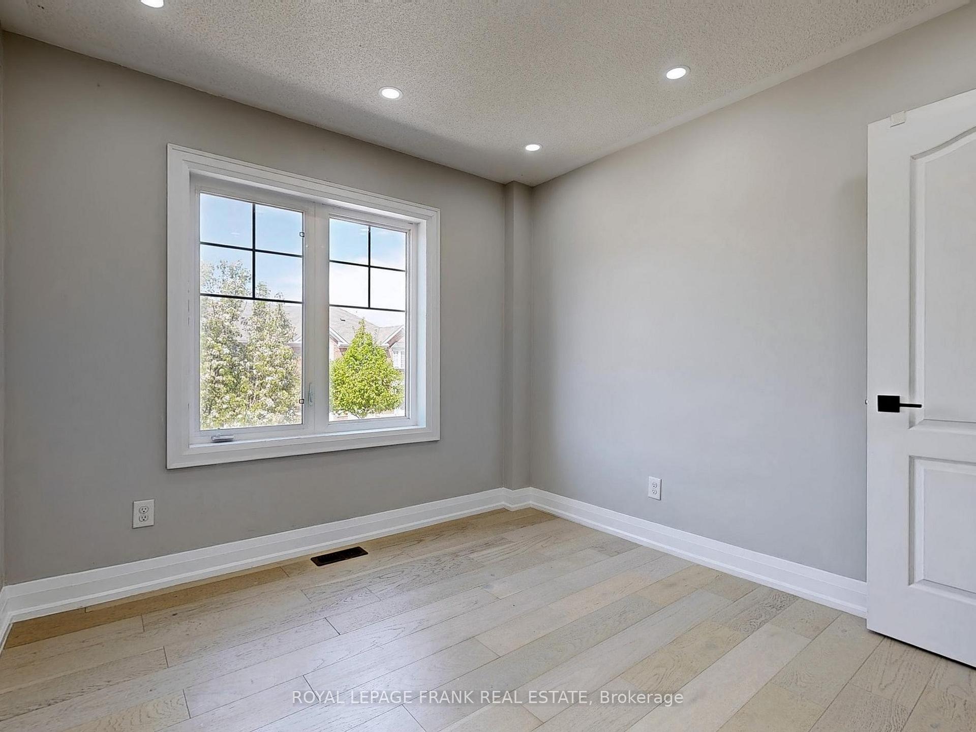 Photo 18 of 7 Rivitt Place, Scarborough, Rouge — HOMEH