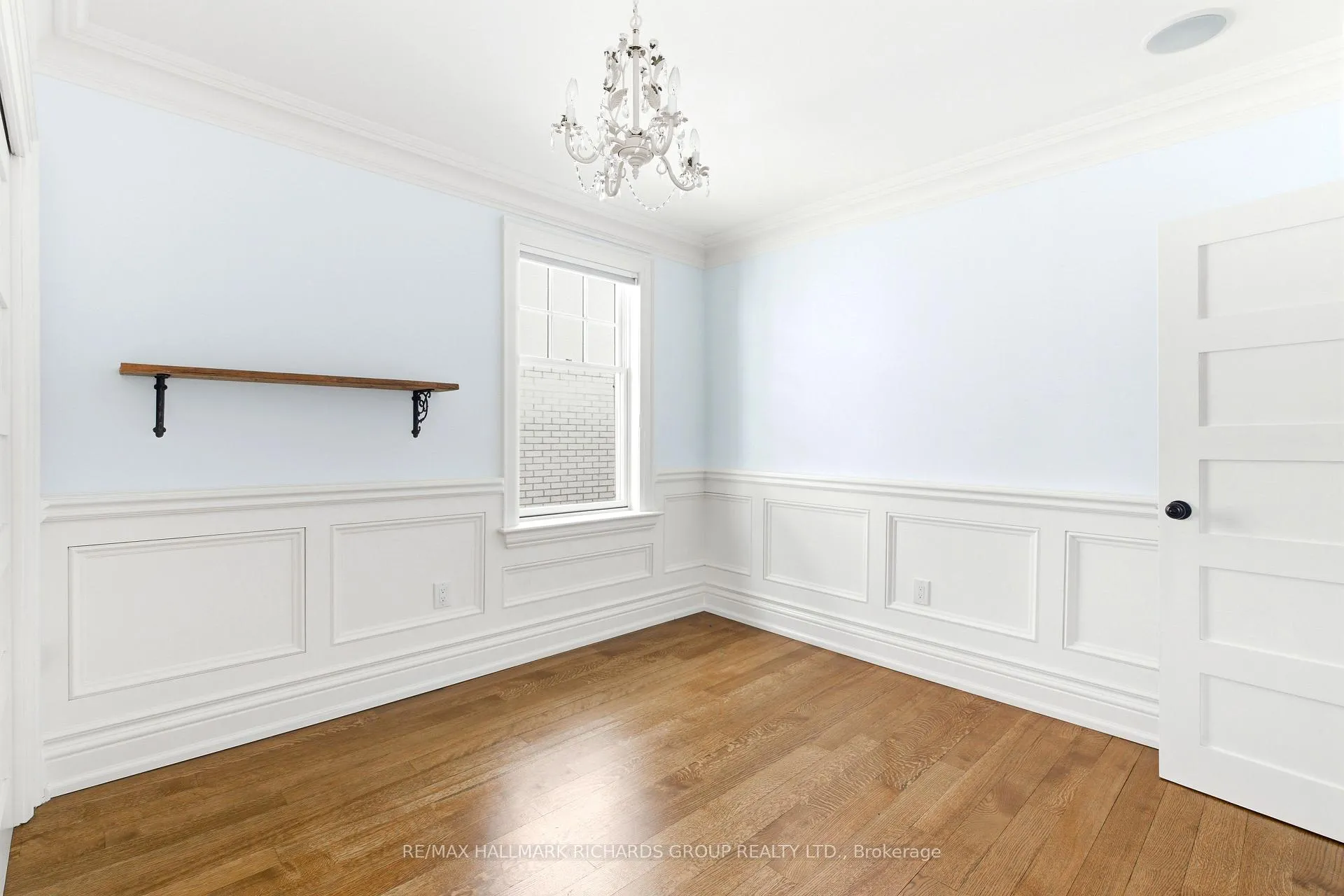Photo 15 of 134 Hammersmith Avenue, Toronto, The Beaches — HOMEH