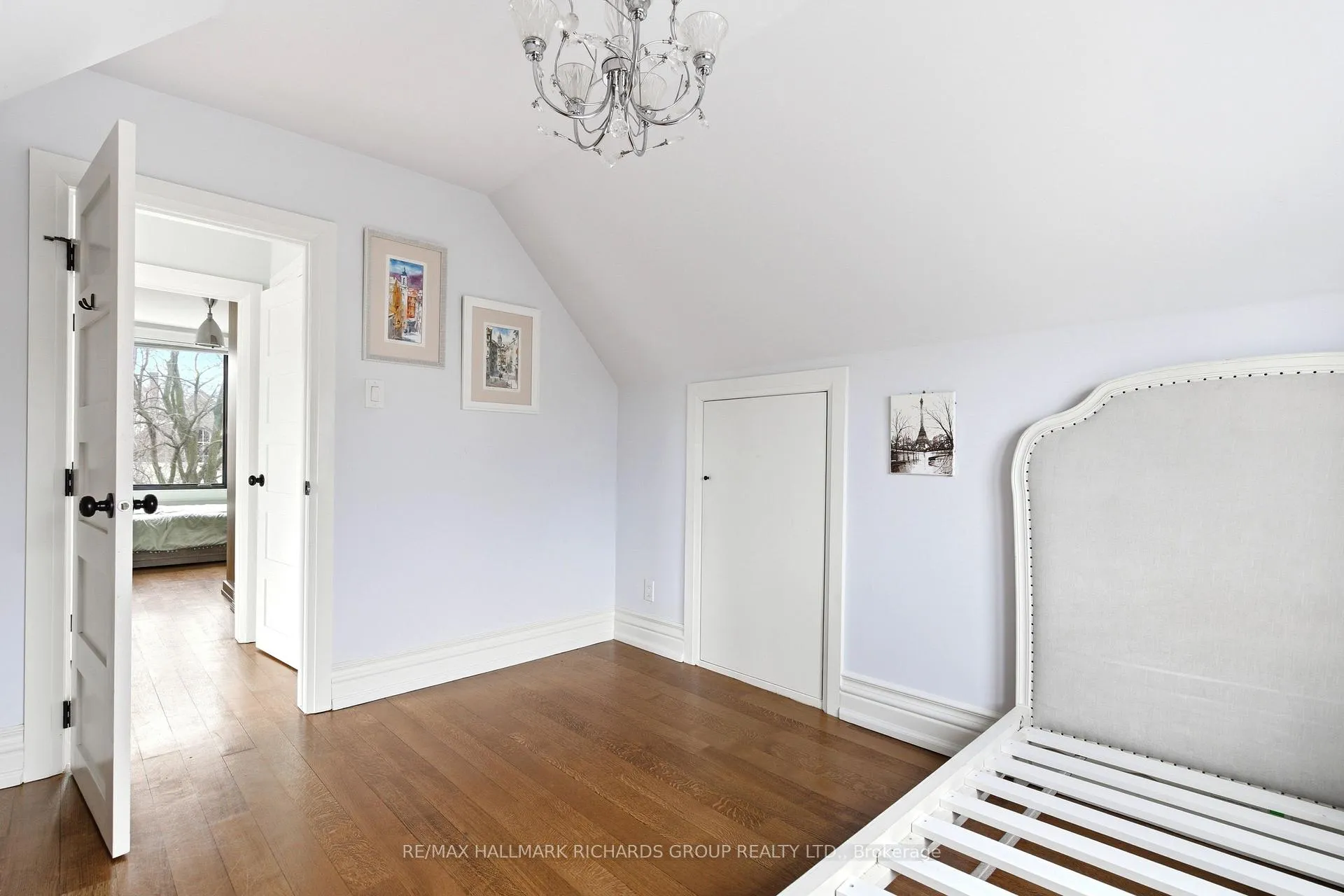 Photo 19 of 134 Hammersmith Avenue, Toronto, The Beaches — HOMEH