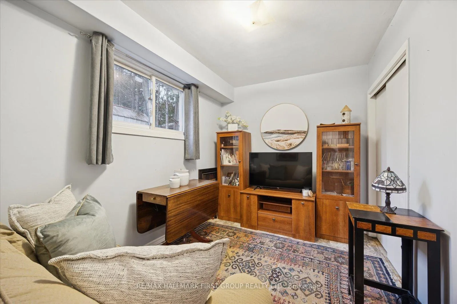 Photo 19 of 446 Bernhard Crescent, Oshawa, O'Neill — HOMEH