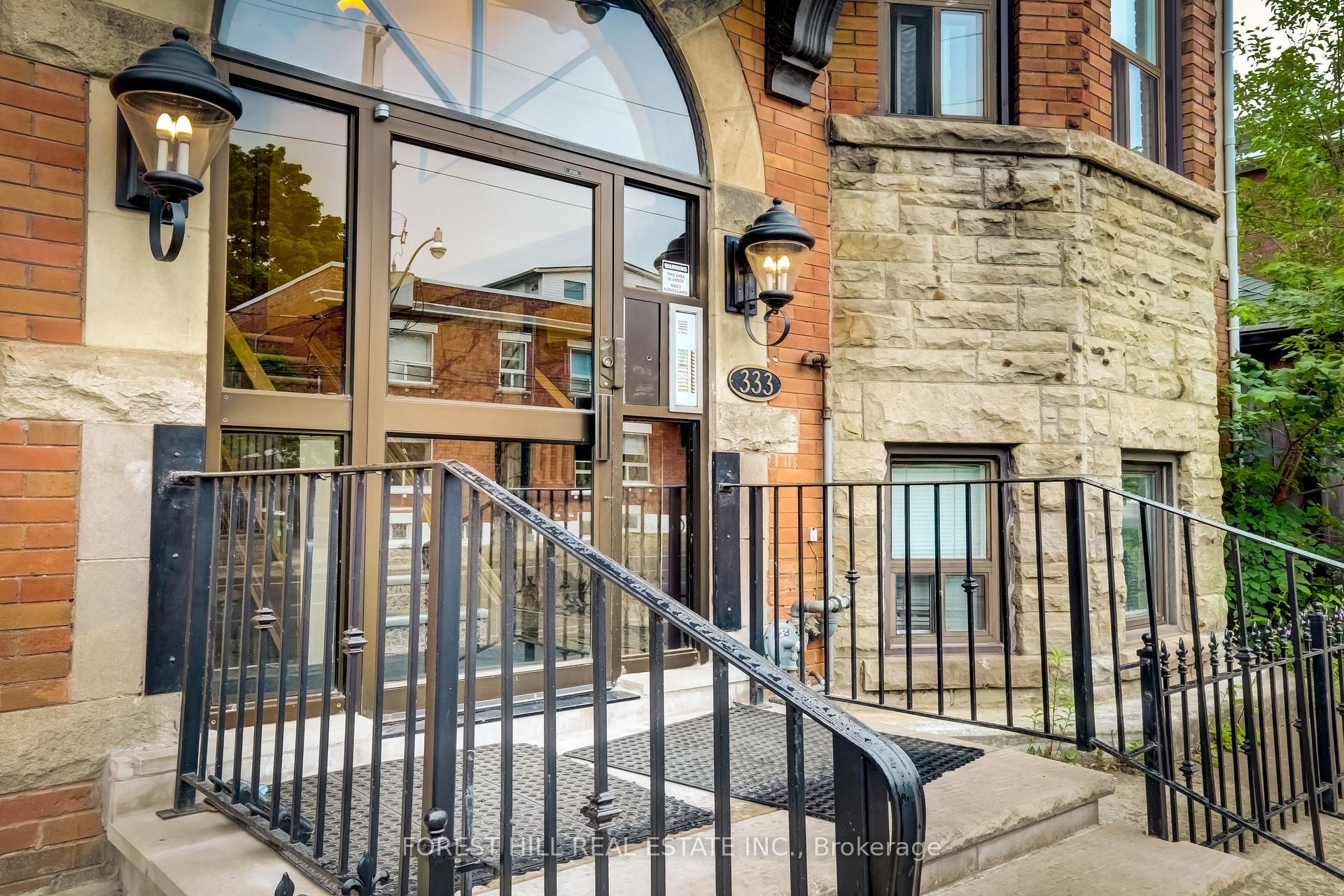 Photo 3 of Unit 303, 333 Harbord Street, Toronto, Palmerston-Little Italy — HOMEH