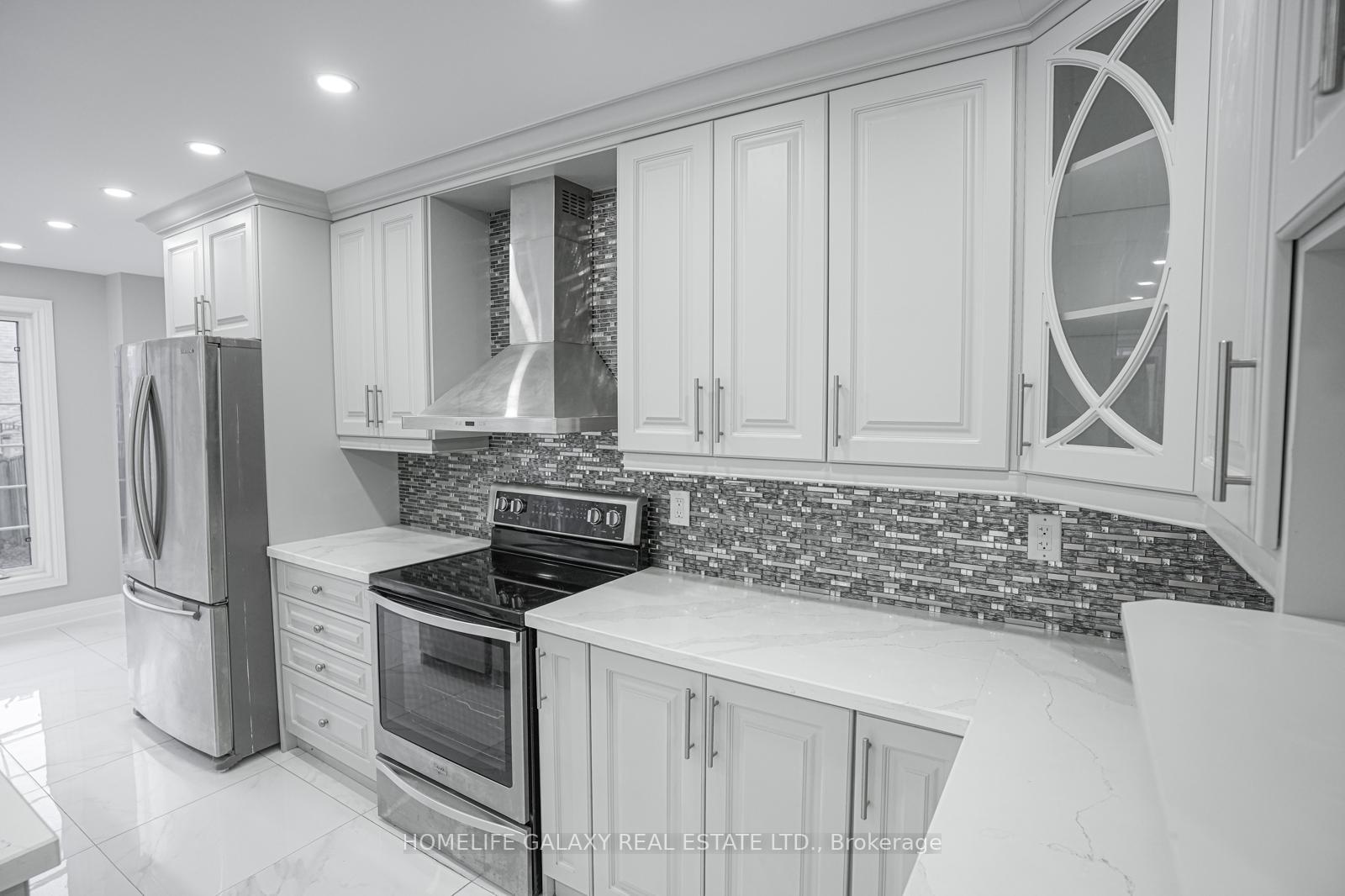 Photo 7 of 118 Dean Park Road, Scarborough, Rouge — HOMEH