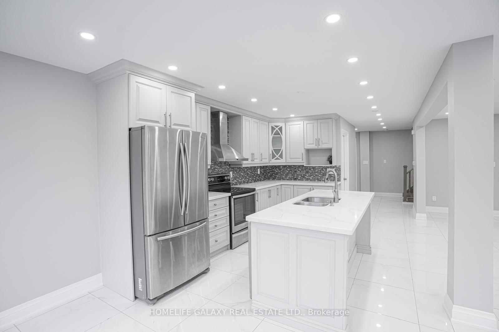 Photo 9 of 118 Dean Park Road, Scarborough, Rouge — HOMEH