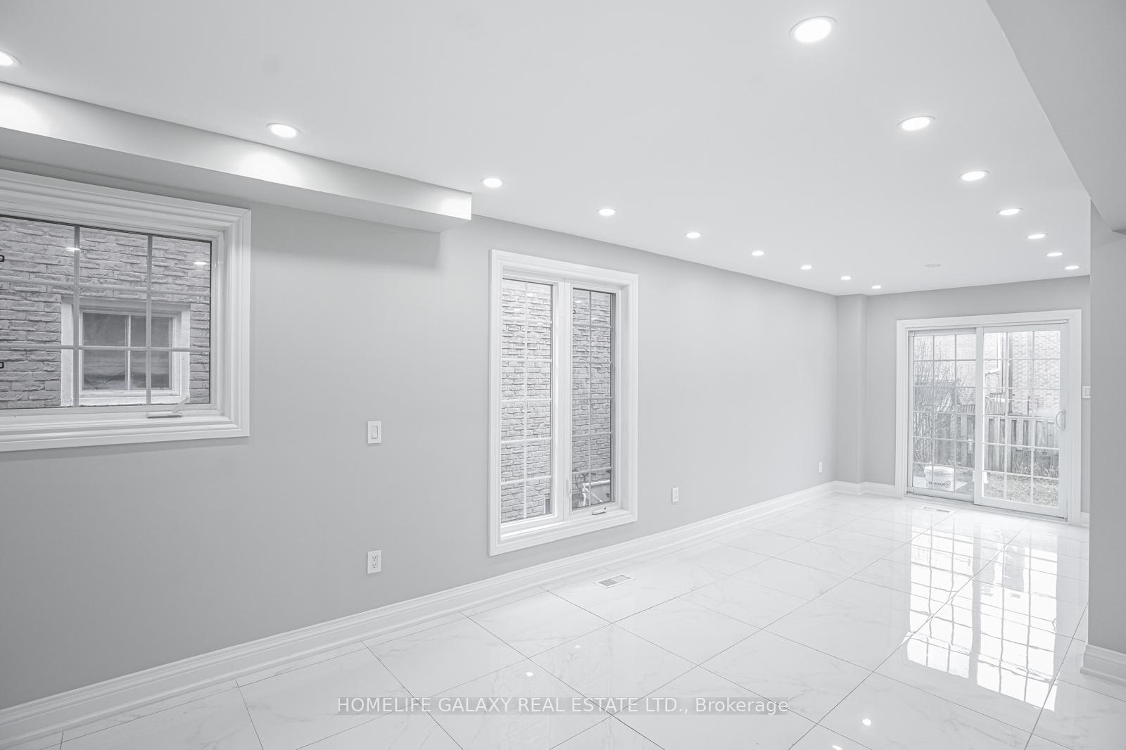 Photo 16 of 118 Dean Park Road, Scarborough, Rouge — HOMEH