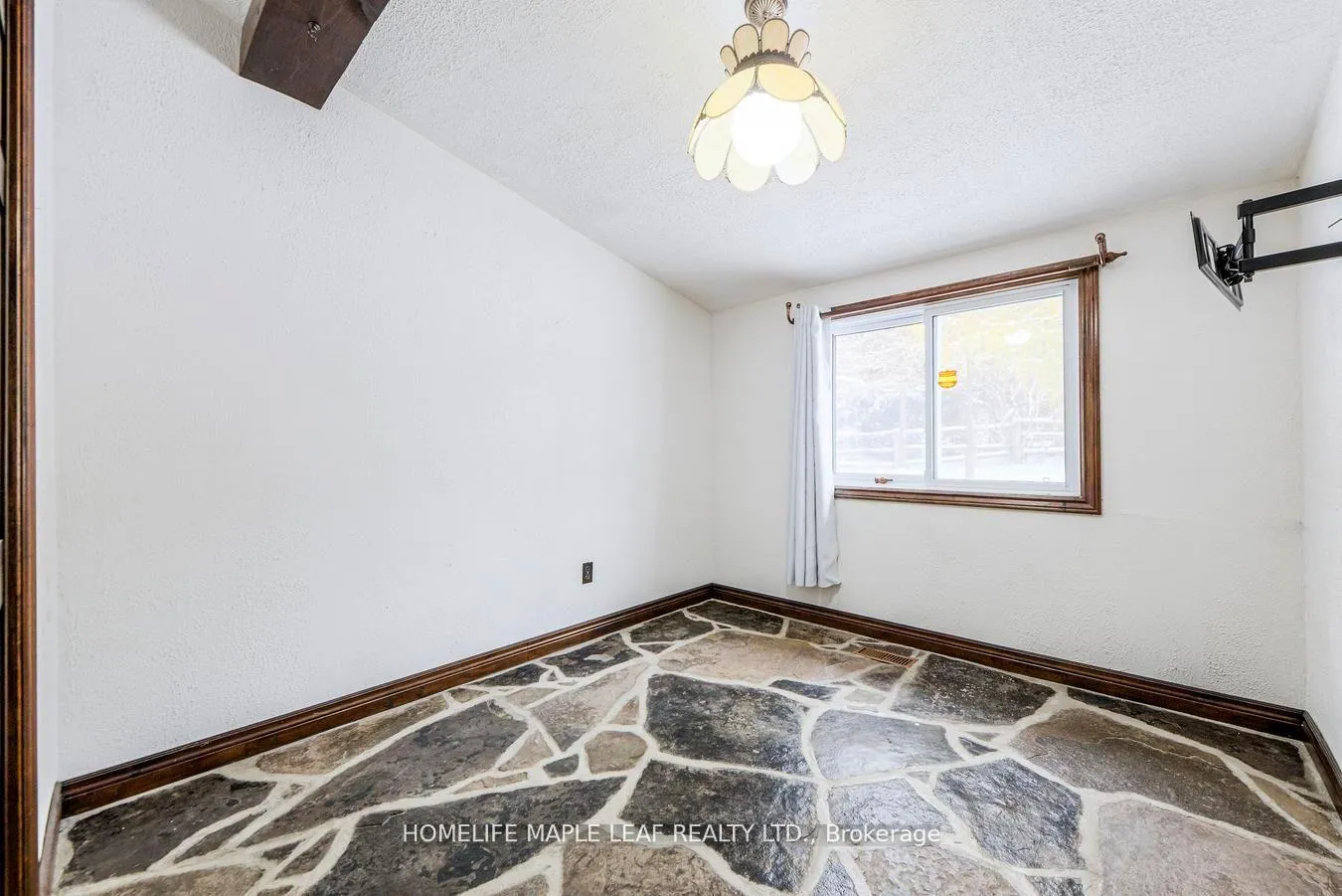 Photo 15 of 253048 9th Line, Amaranth, Rural Amaranth — HOMEH