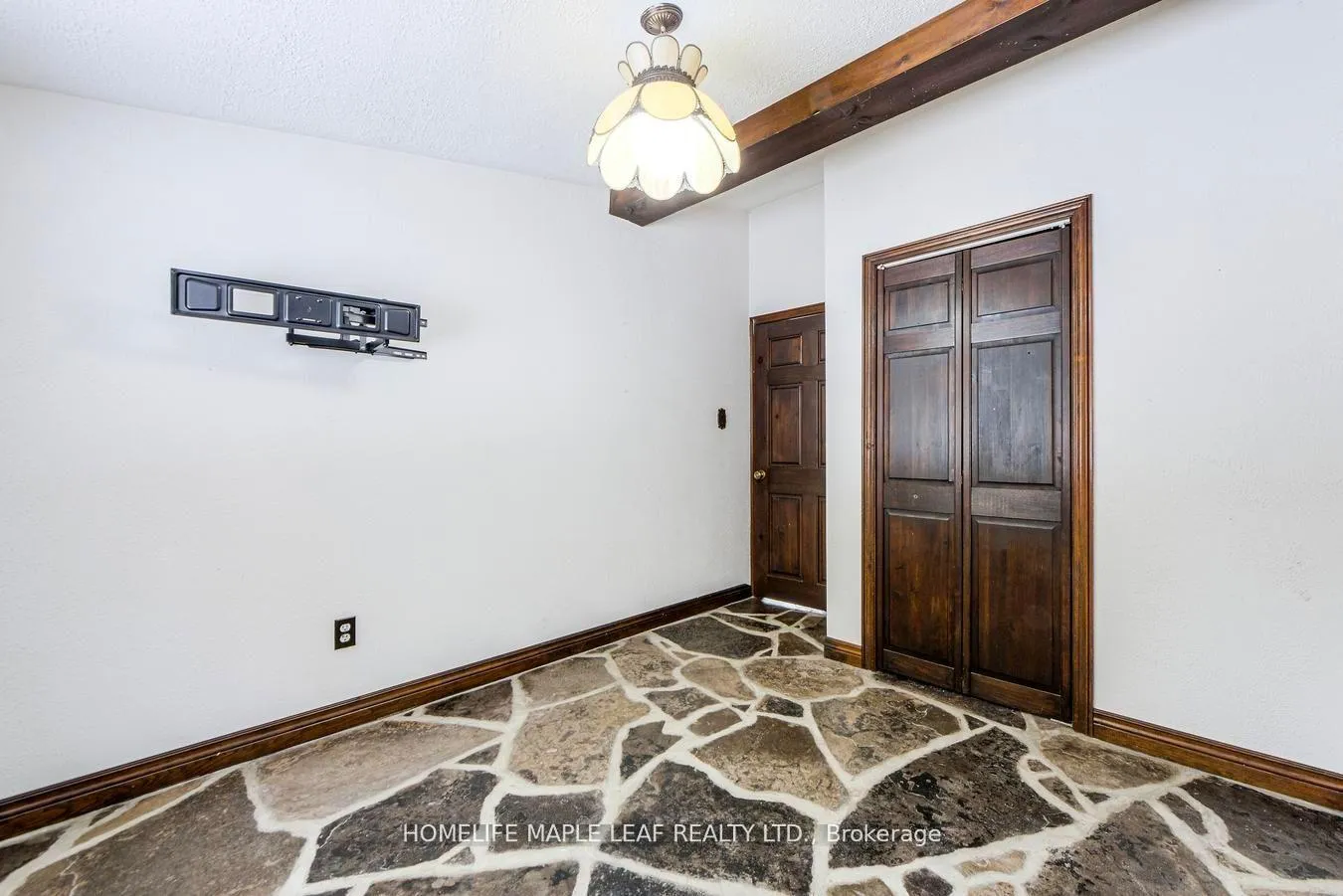 Photo 18 of 253048 9th Line, Amaranth, Rural Amaranth — HOMEH