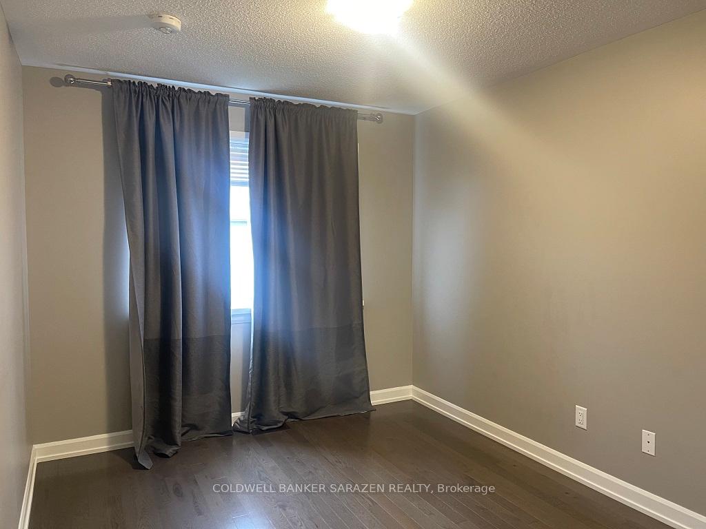 Photo 8 of 64 Vimy Ridge Crescent, Arnprior — HOMEH