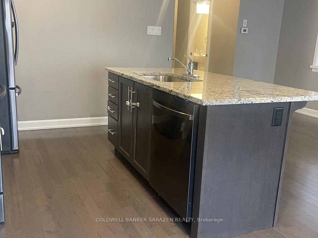 Photo 11 of 64 Vimy Ridge Crescent, Arnprior — HOMEH