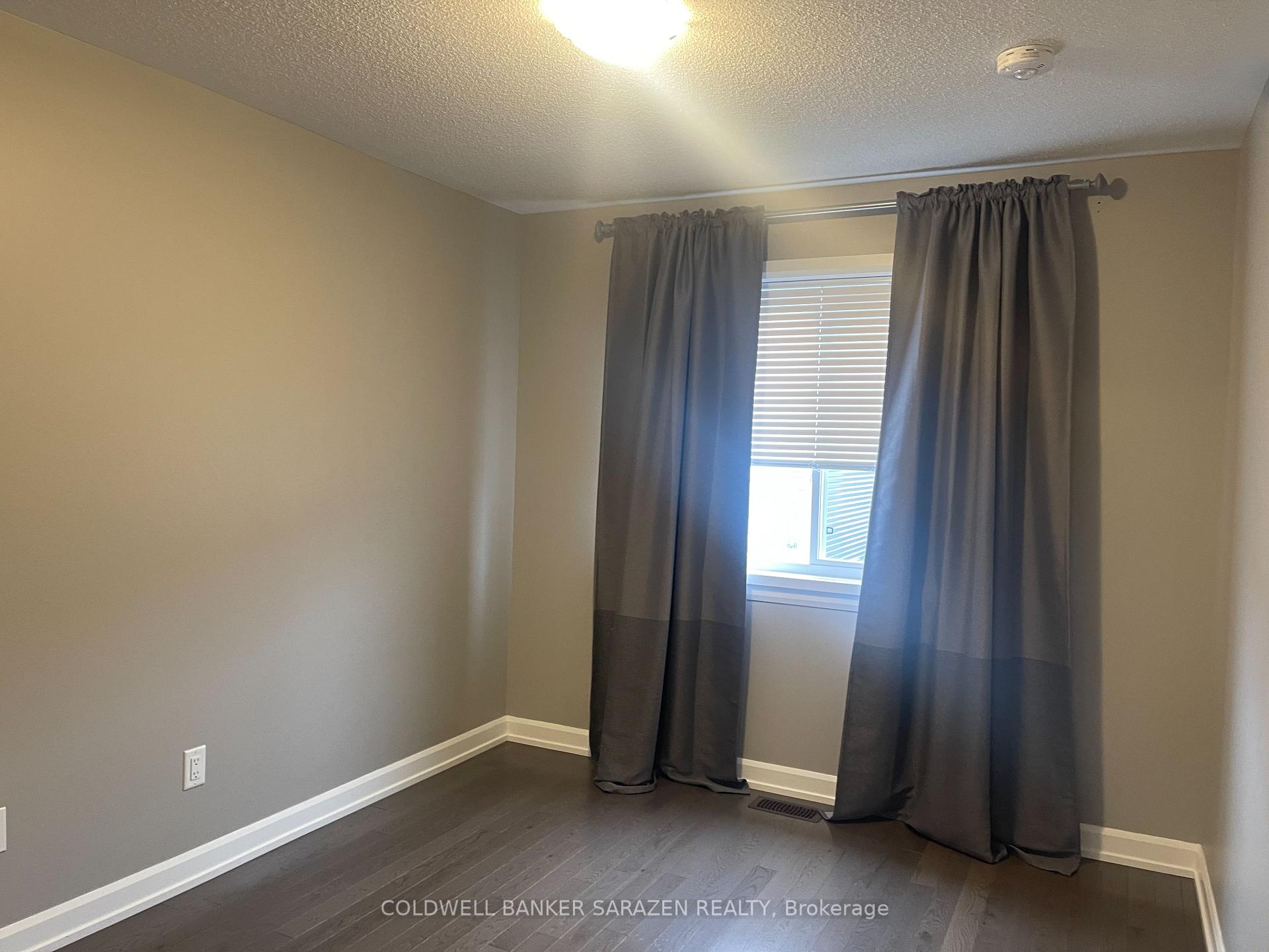 Photo 16 of 64 Vimy Ridge Crescent, Arnprior — HOMEH