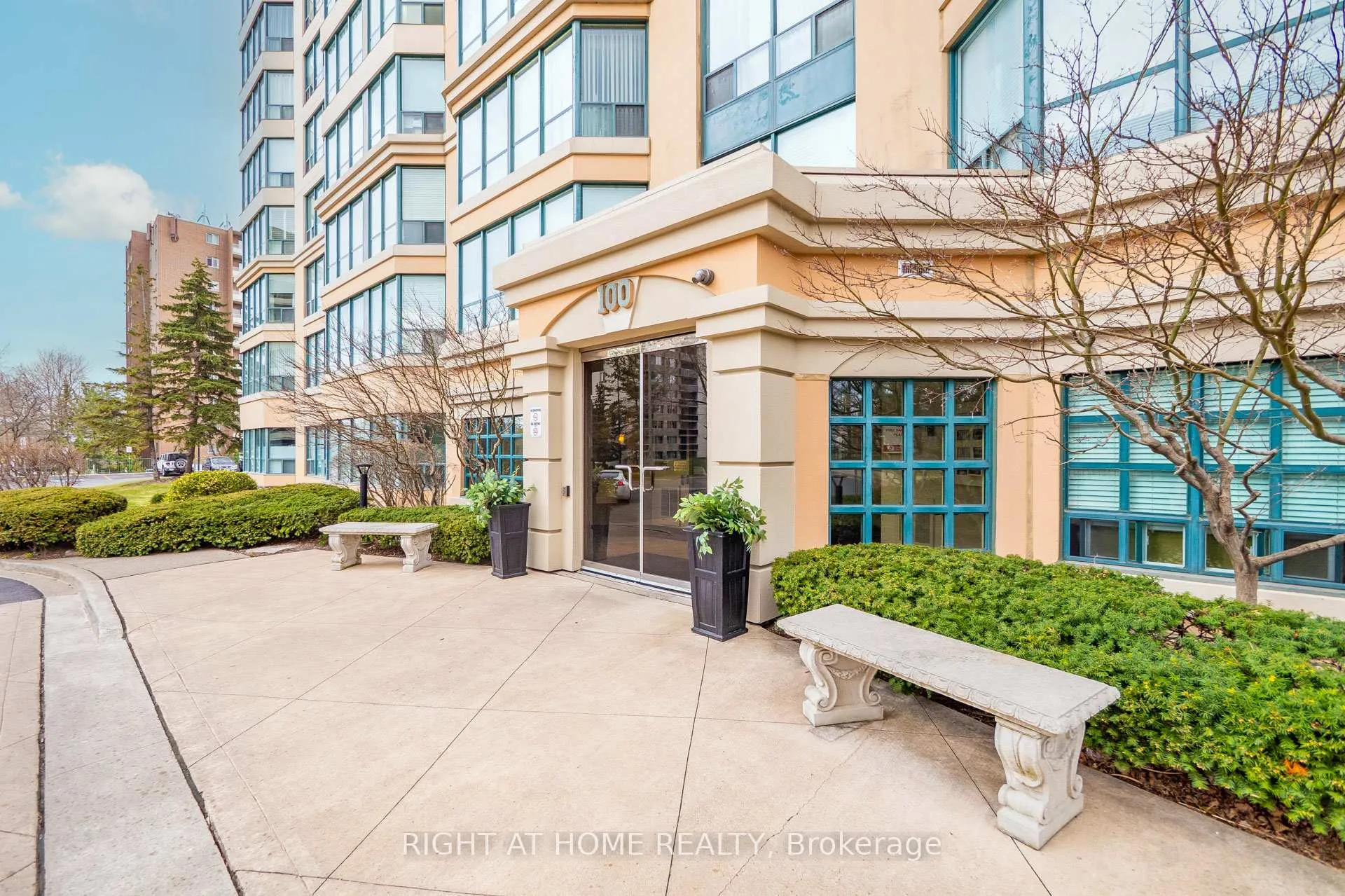 Photo 2 of Unit 210, 100 Millside Drive, Milton, Old Milton — HOMEH