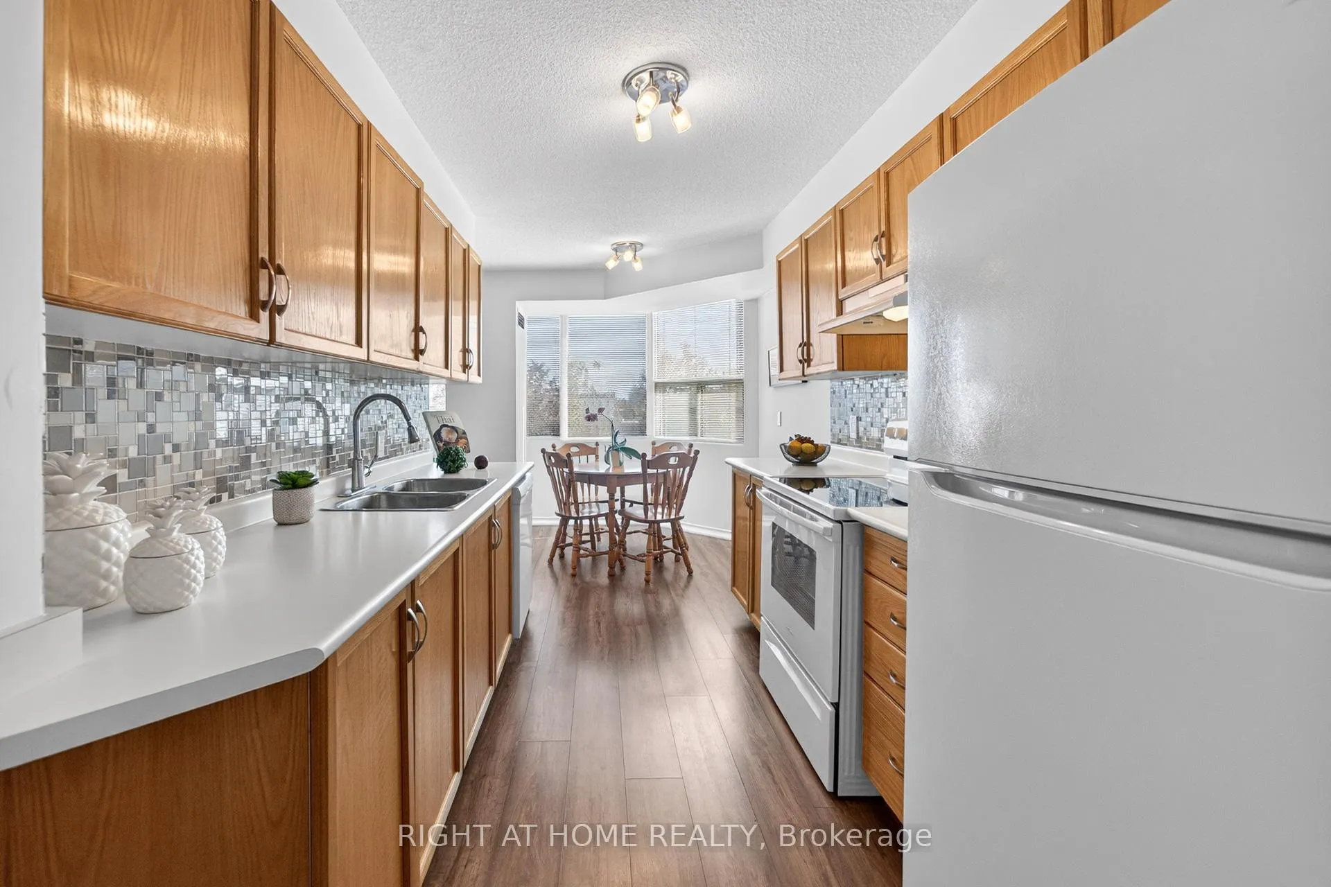 Photo 23 of Unit 210, 100 Millside Drive, Milton, Old Milton — HOMEH