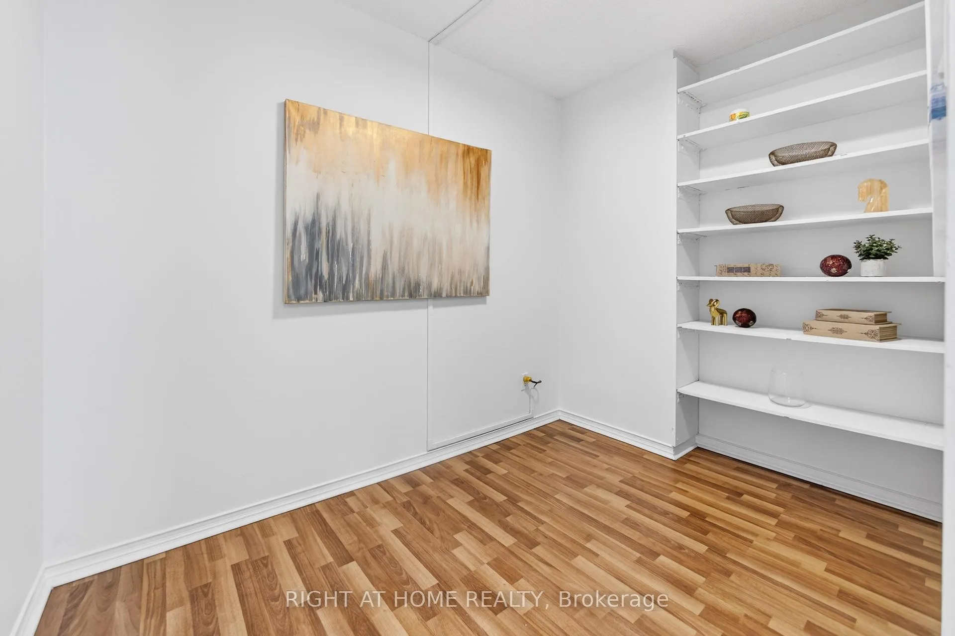 Photo 26 of Unit 210, 100 Millside Drive, Milton, Old Milton — HOMEH