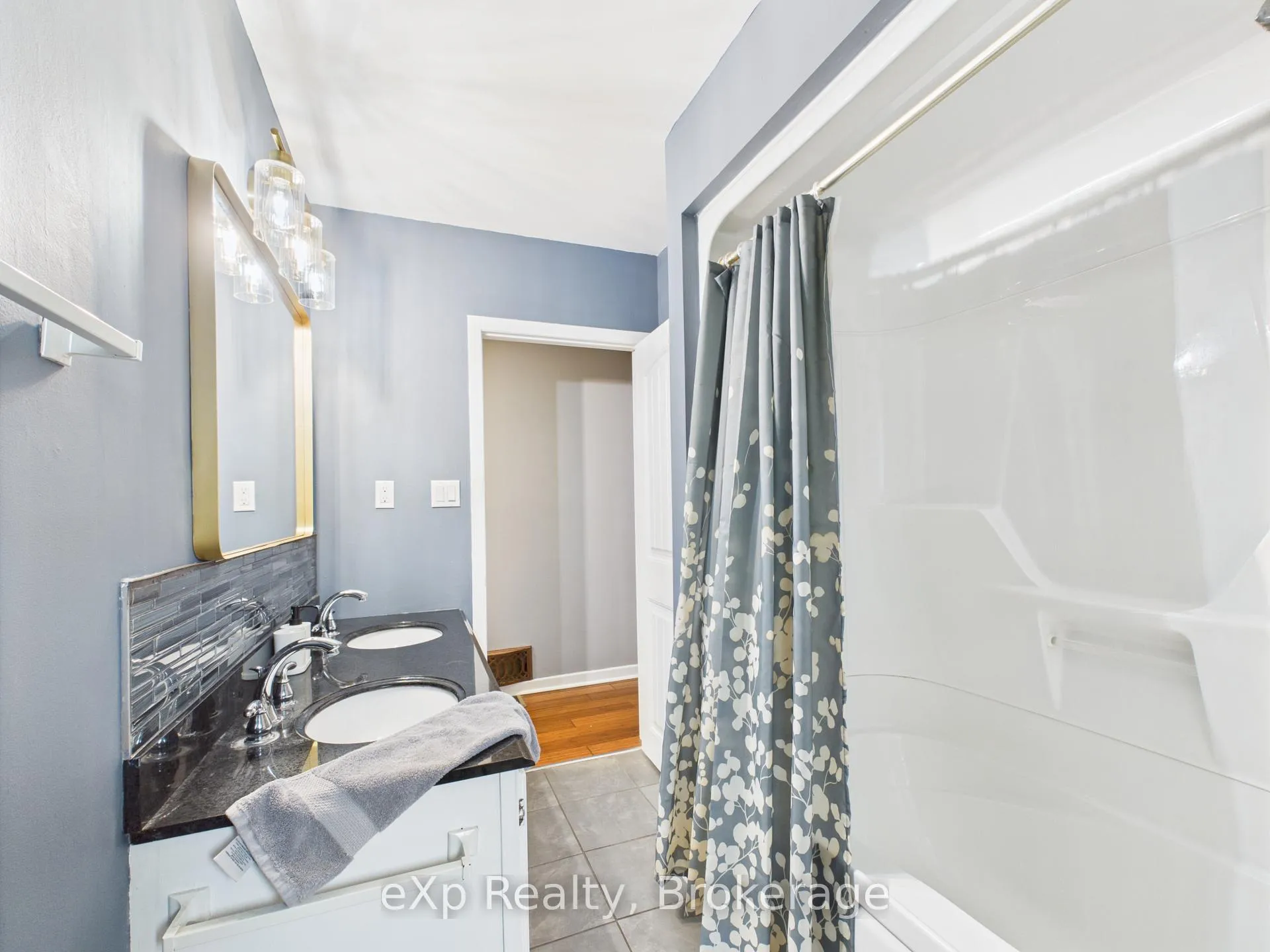 Photo 26 of 32 Centennial Street, Arran-Elderslie — HOMEH