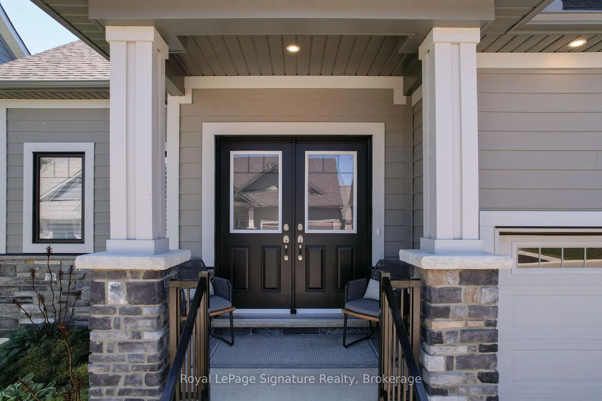 Photo 2 of 104 Clippers Lane, Blue Mountains — HOMEH