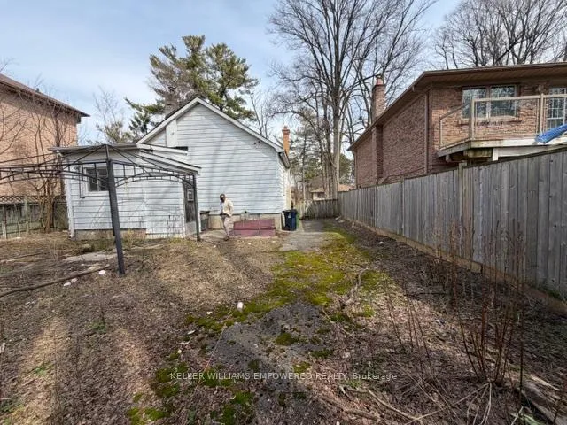 Photo 3 of 38 Bobmar Road, Scarborough, Highland Creek — HOMEH