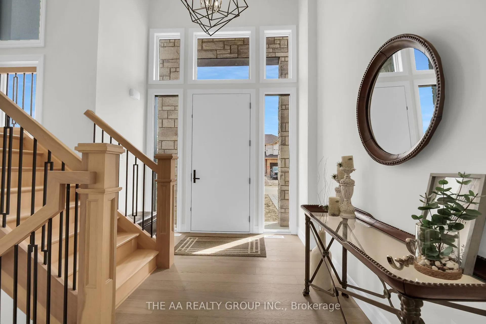 Photo 5 of 187 Foxborough Place, Thames Centre, Thorndale — HOMEH