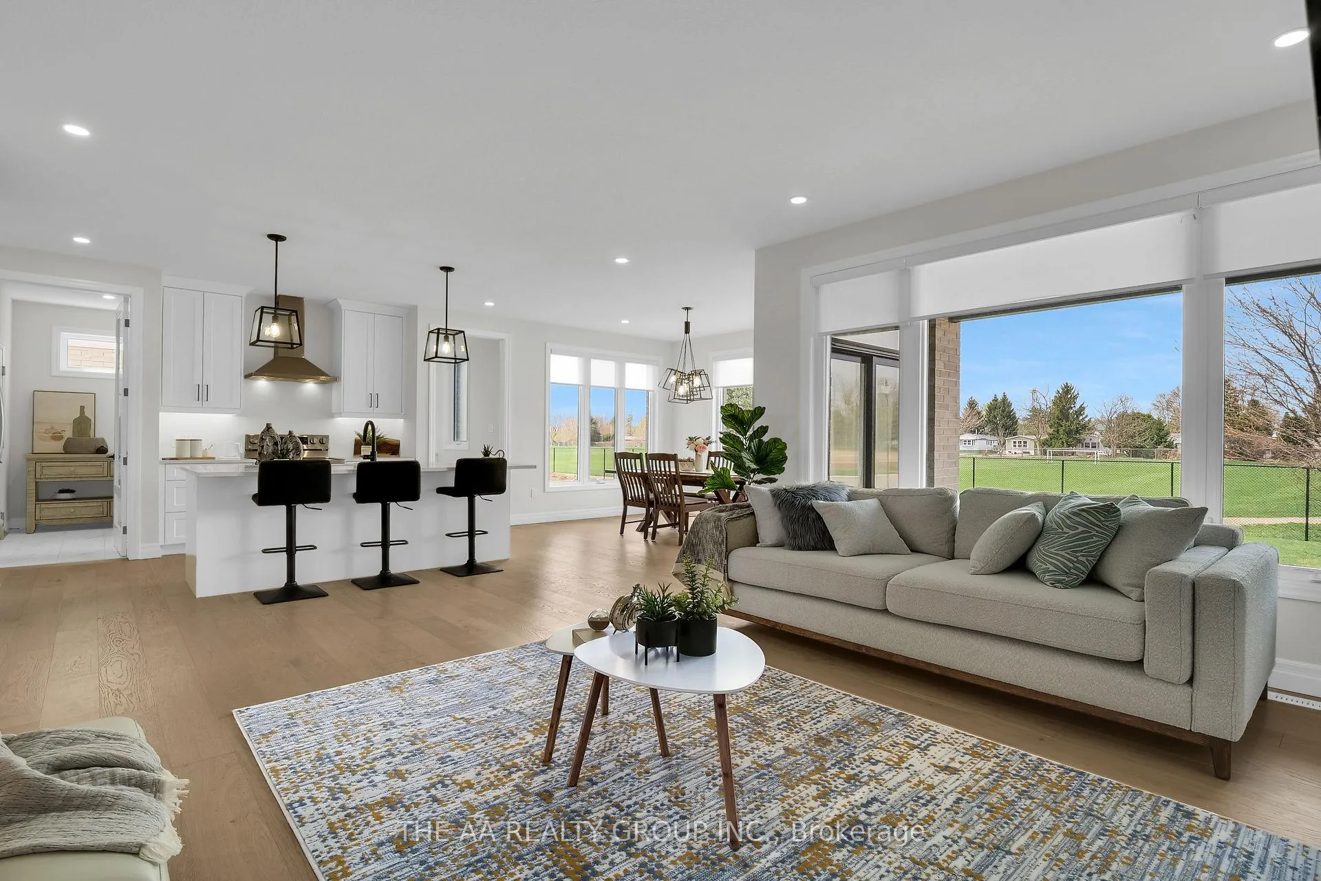 Photo 11 of 187 Foxborough Place, Thames Centre, Thorndale — HOMEH