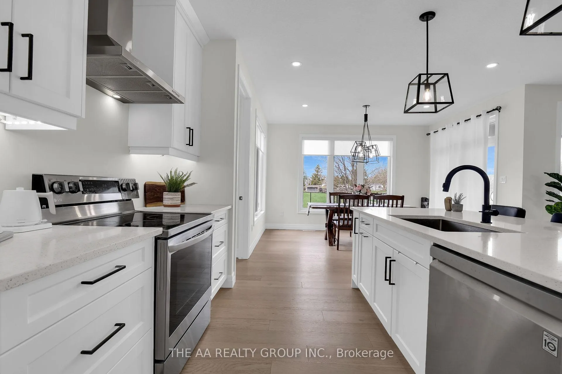 Photo 17 of 187 Foxborough Place, Thames Centre, Thorndale — HOMEH
