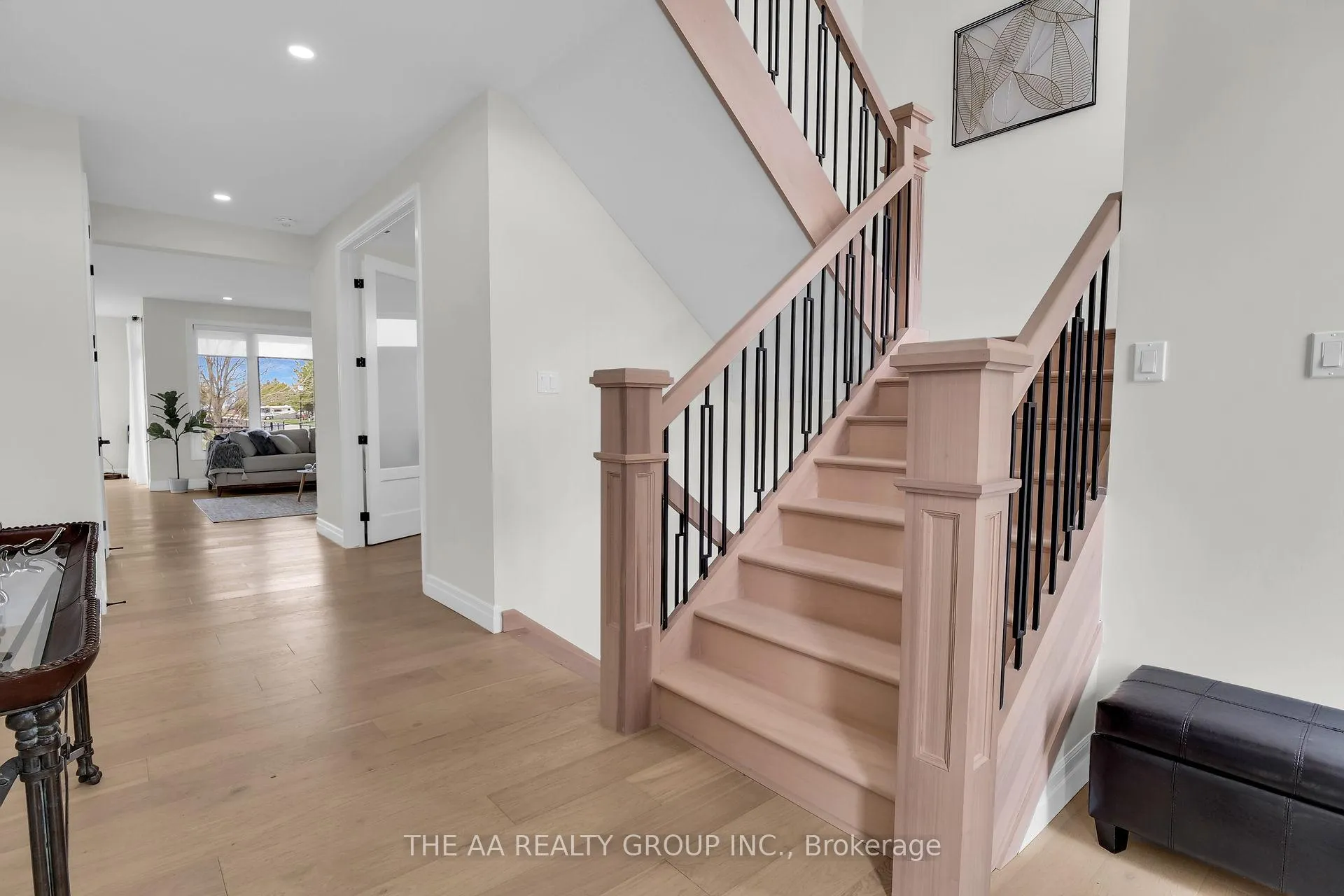 Photo 24 of 187 Foxborough Place, Thames Centre, Thorndale — HOMEH