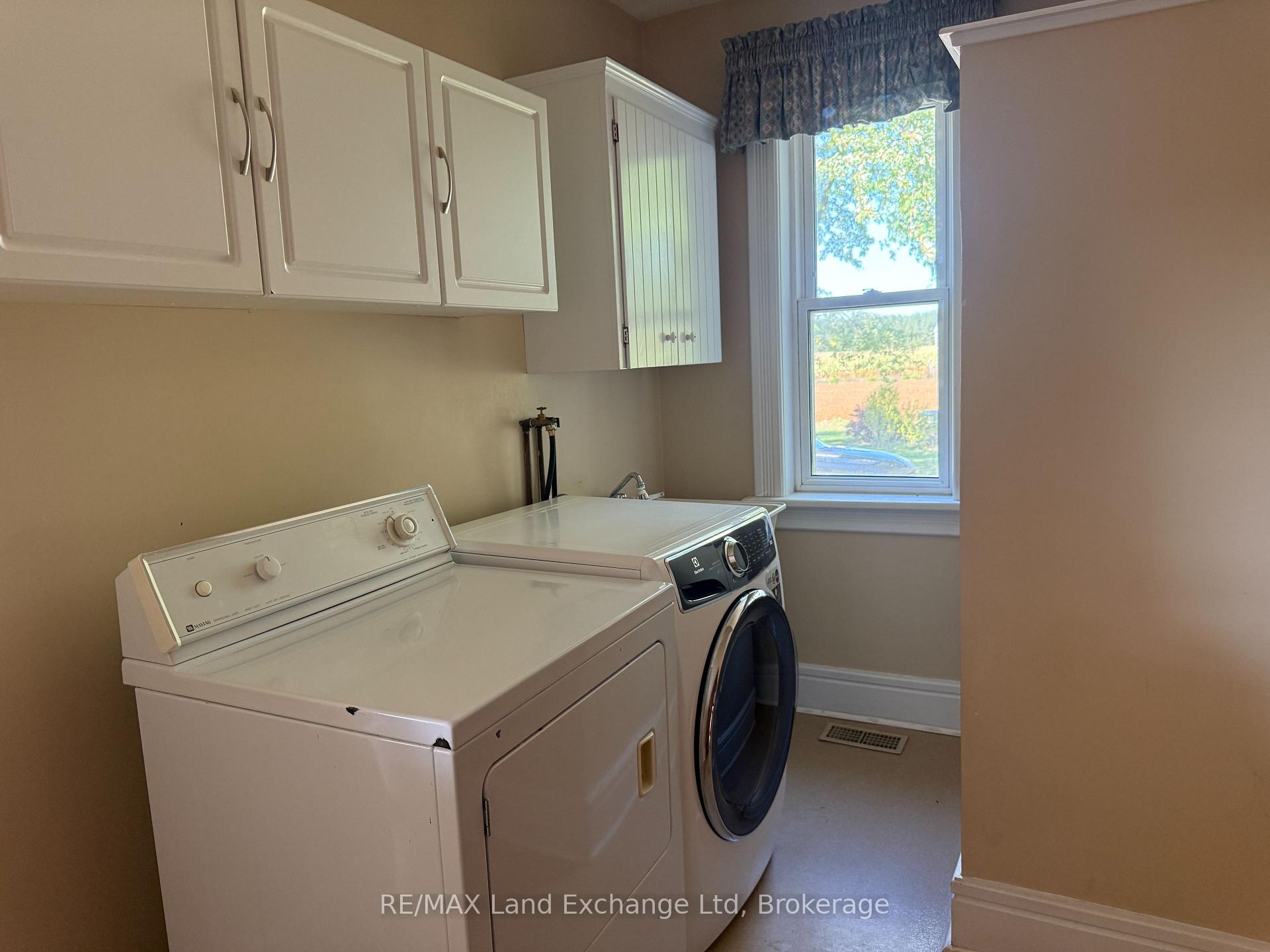 Photo 10 of 84947 Bluewater Highway, Ashfield-Colborne-Wawanosh, Ashfield — HOMEH