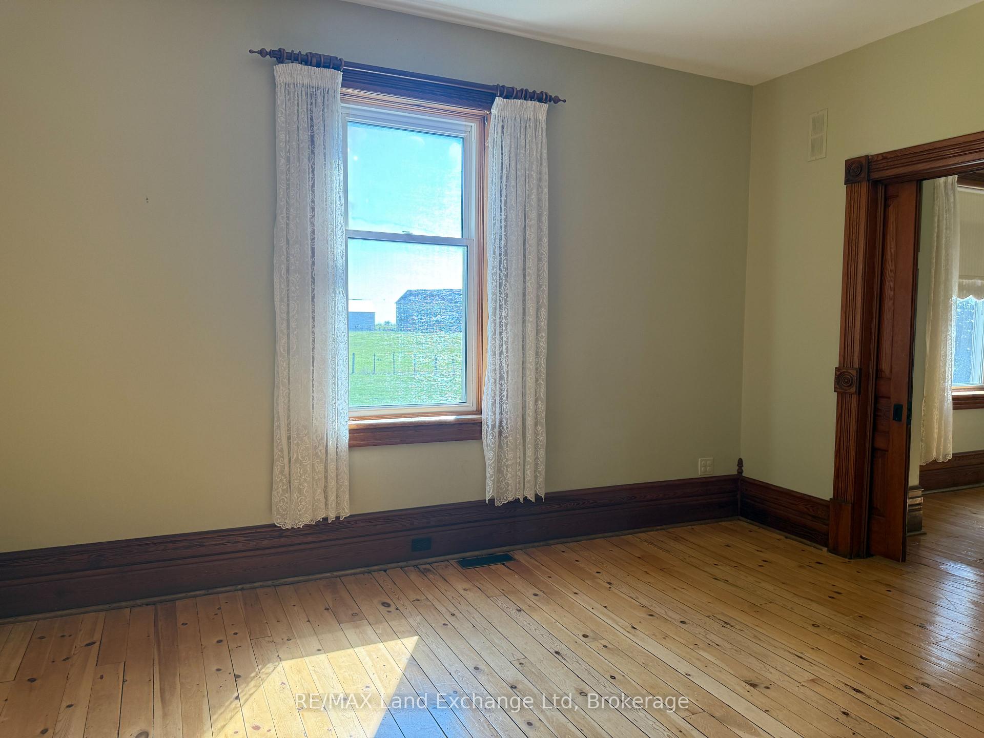 Photo 13 of 84947 Bluewater Highway, Ashfield-Colborne-Wawanosh, Ashfield — HOMEH