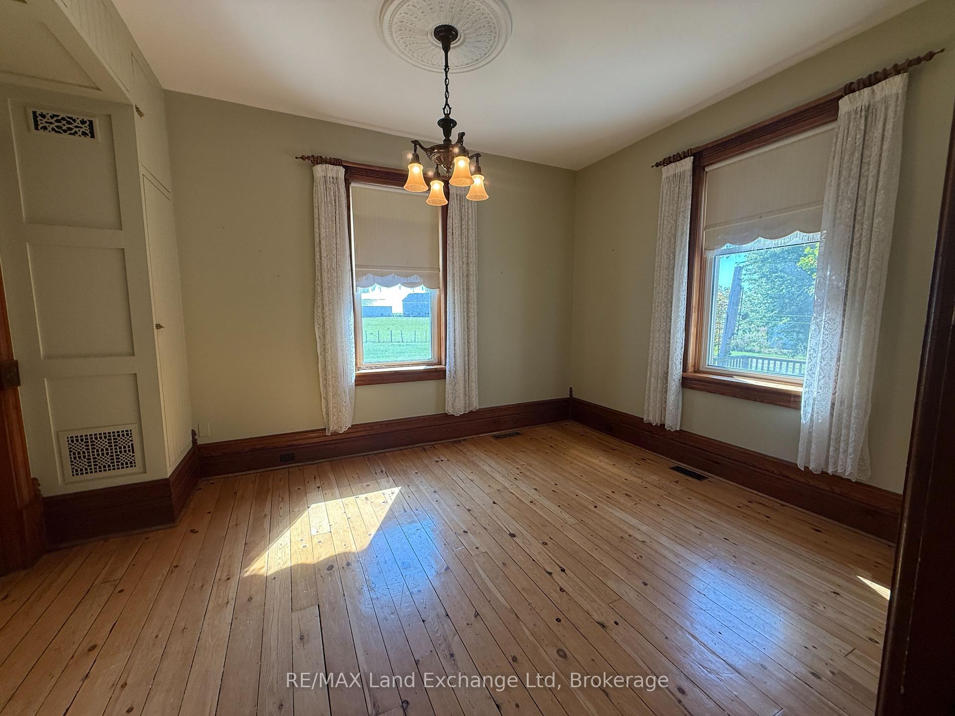 Photo 16 of 84947 Bluewater Highway, Ashfield-Colborne-Wawanosh, Ashfield — HOMEH