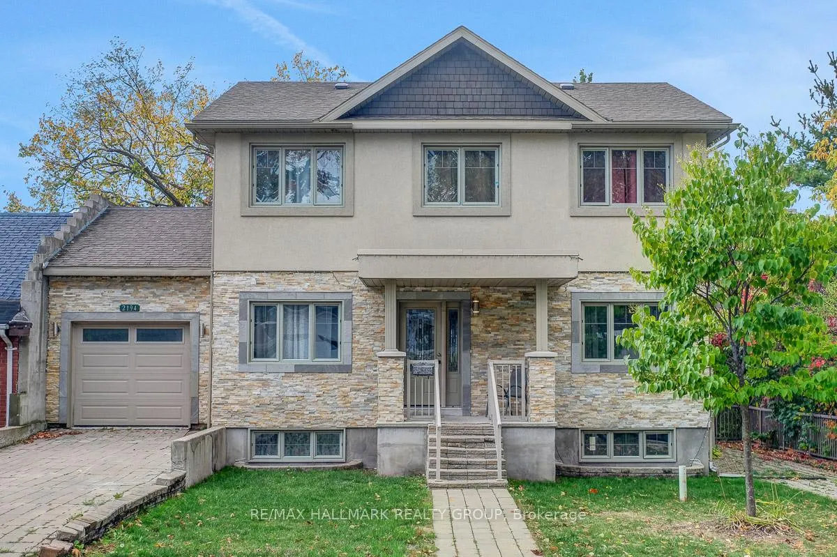 Front of 2194 Niagara Drive