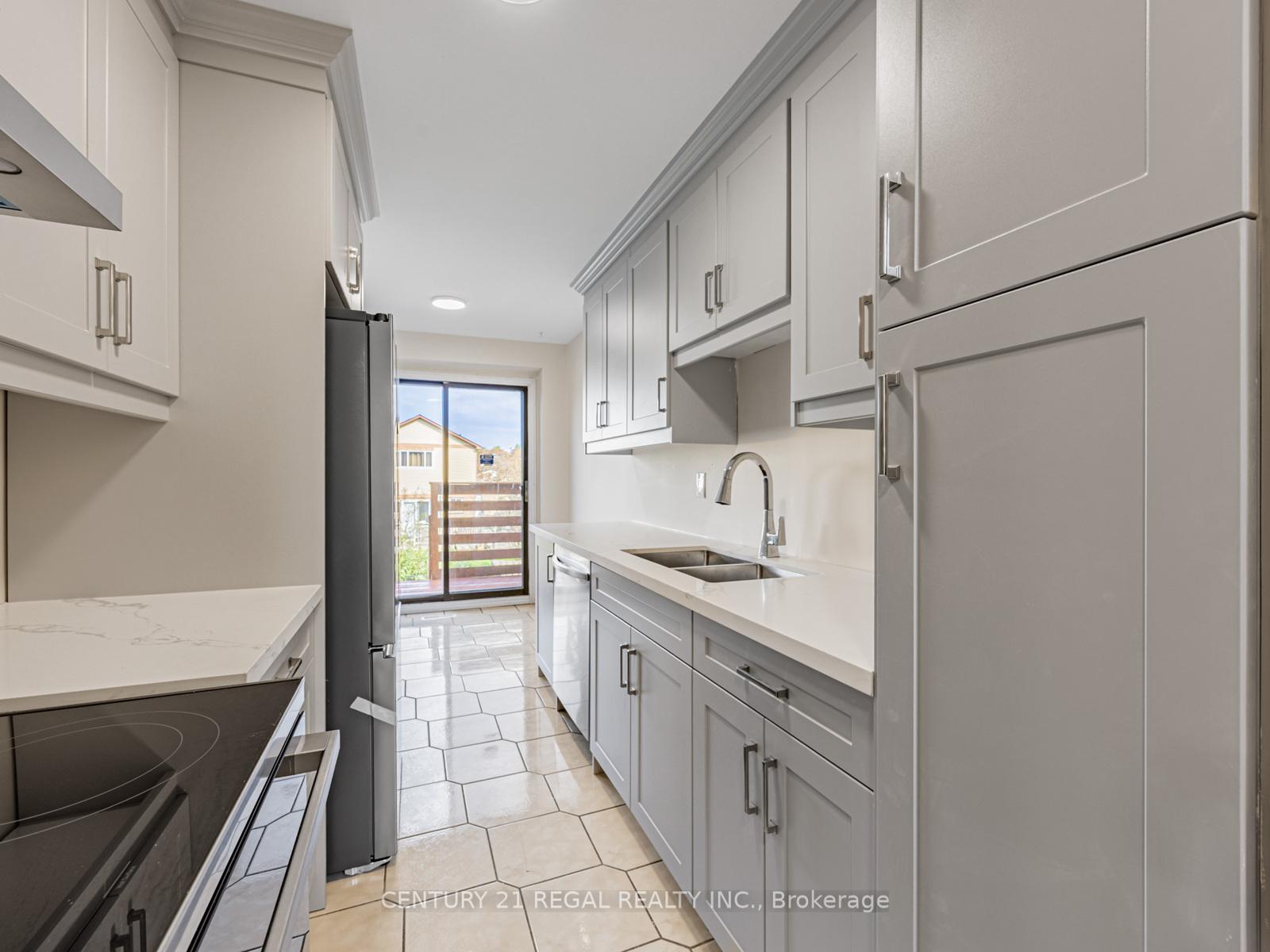 Photo 6 of 81 Nabob Crescent, Scarborough, Malvern — HOMEH