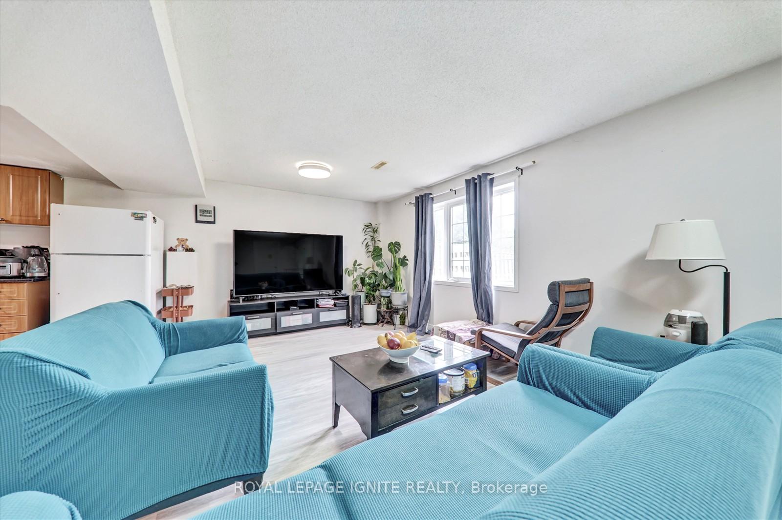 Photo 31 of 178 Staines Road, Scarborough, Rouge — HOMEH