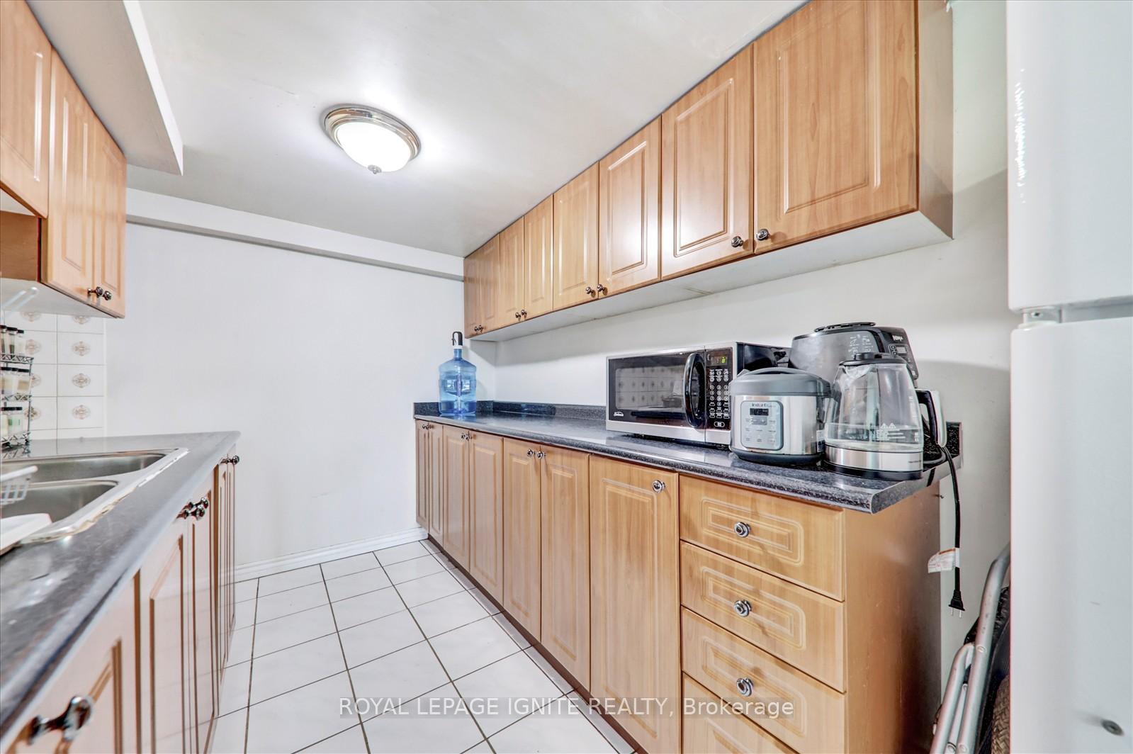 Photo 33 of 178 Staines Road, Scarborough, Rouge — HOMEH